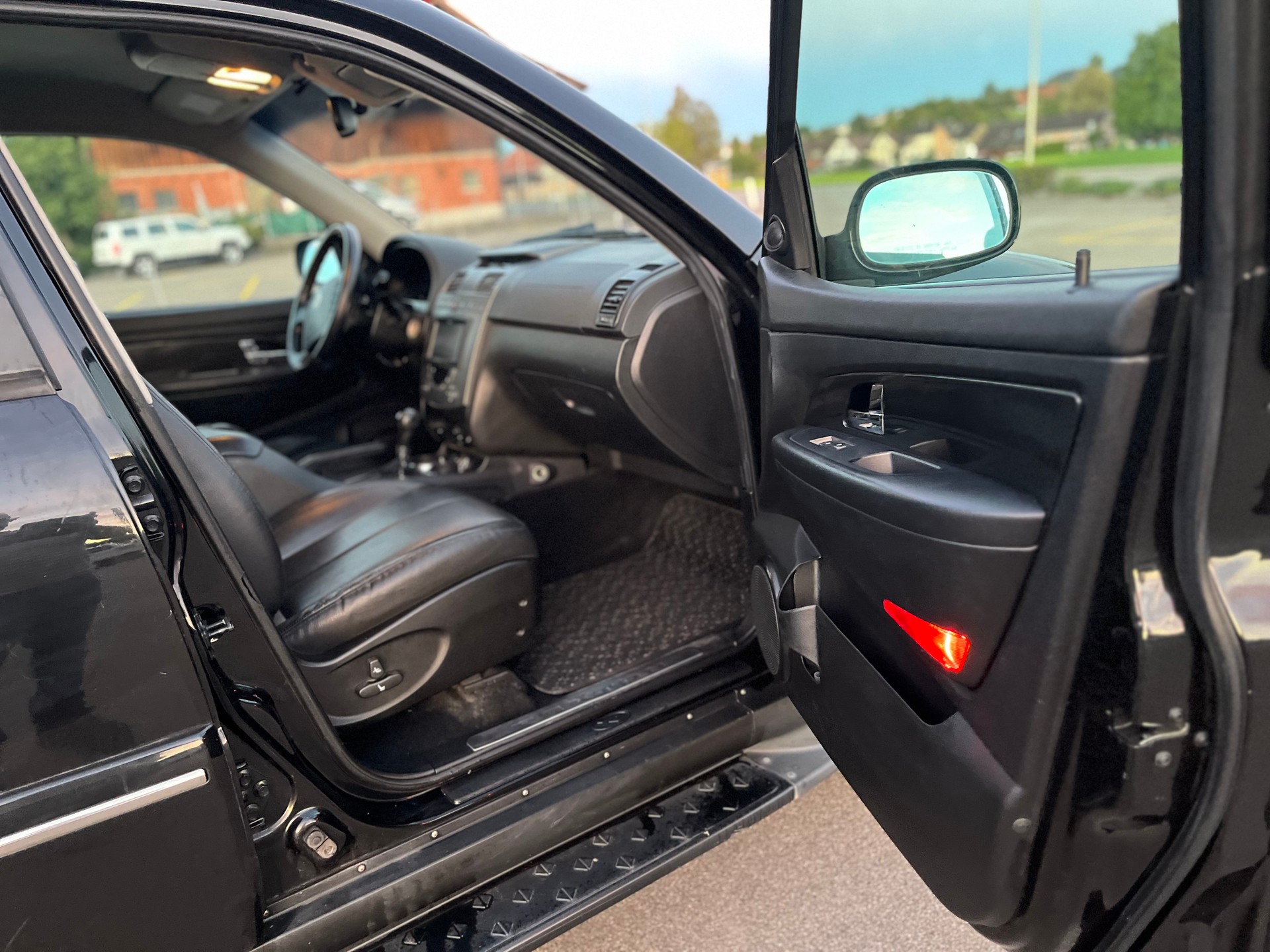 KGM-SsangYong Rexton RX 270 XVT Sapphire Automatic-image-14