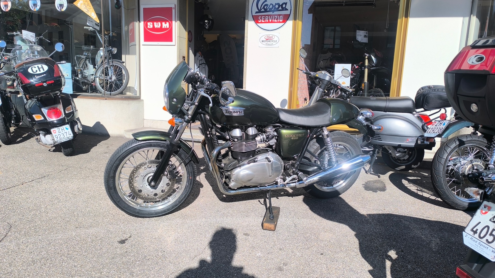 TRIUMPH Thruxton-image-7