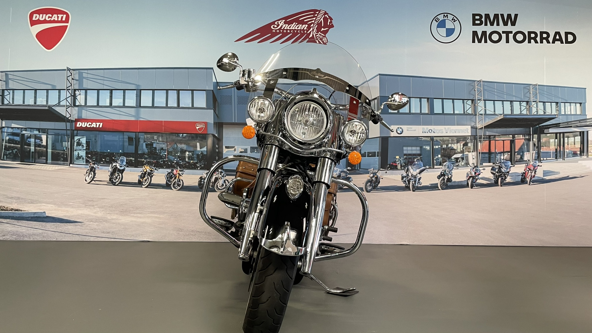 INDIAN Chief Vintage-image-1