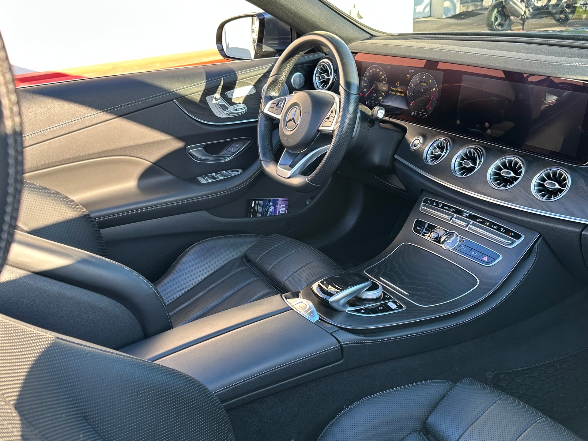 MERCEDES-BENZ E 400 Cabriolet Avantgarde 4 Matic 9G-Tronic-image-6
