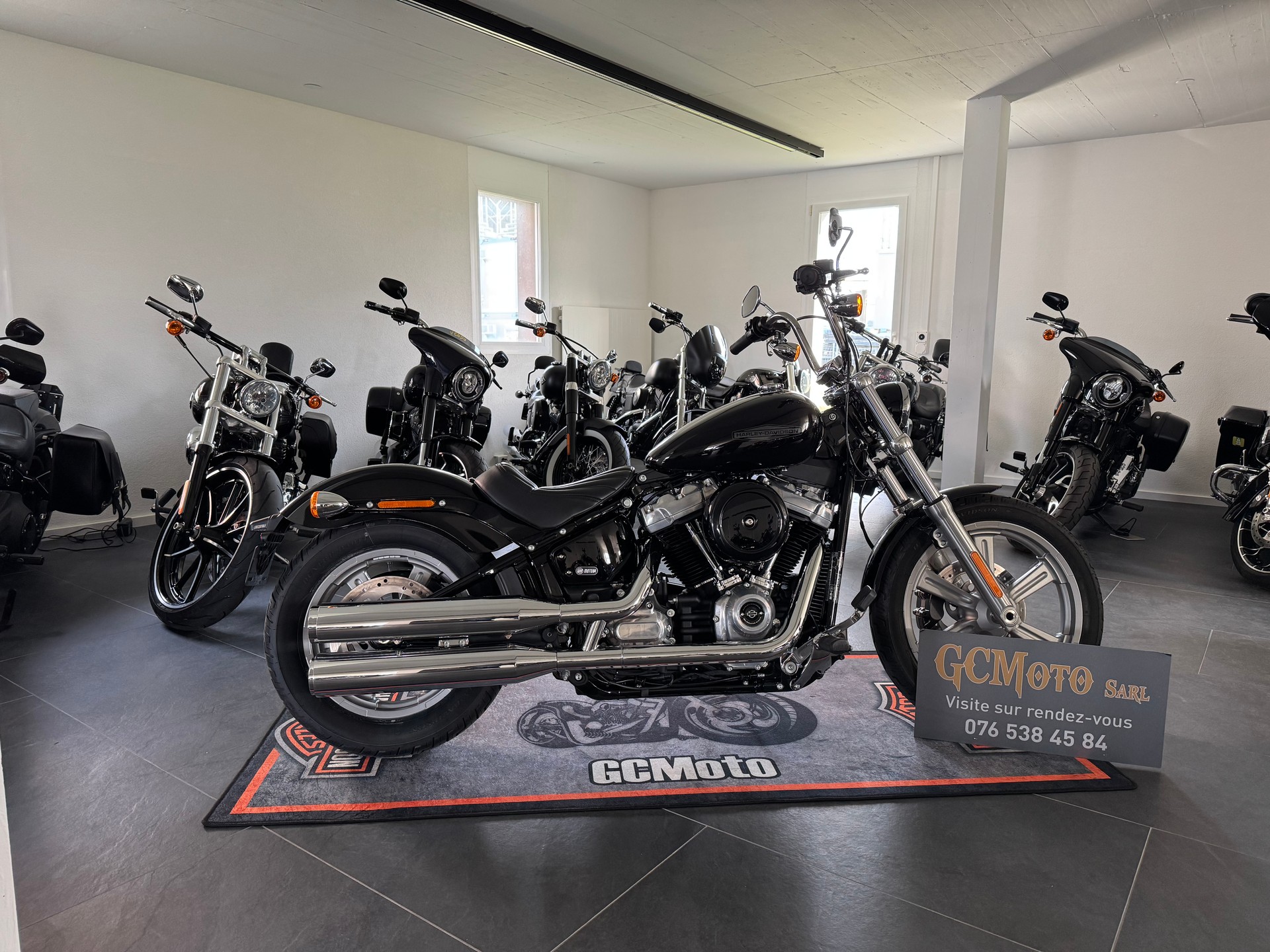 HARLEY-DAVIDSON FXST Softail Standard 107 ABS-image-0