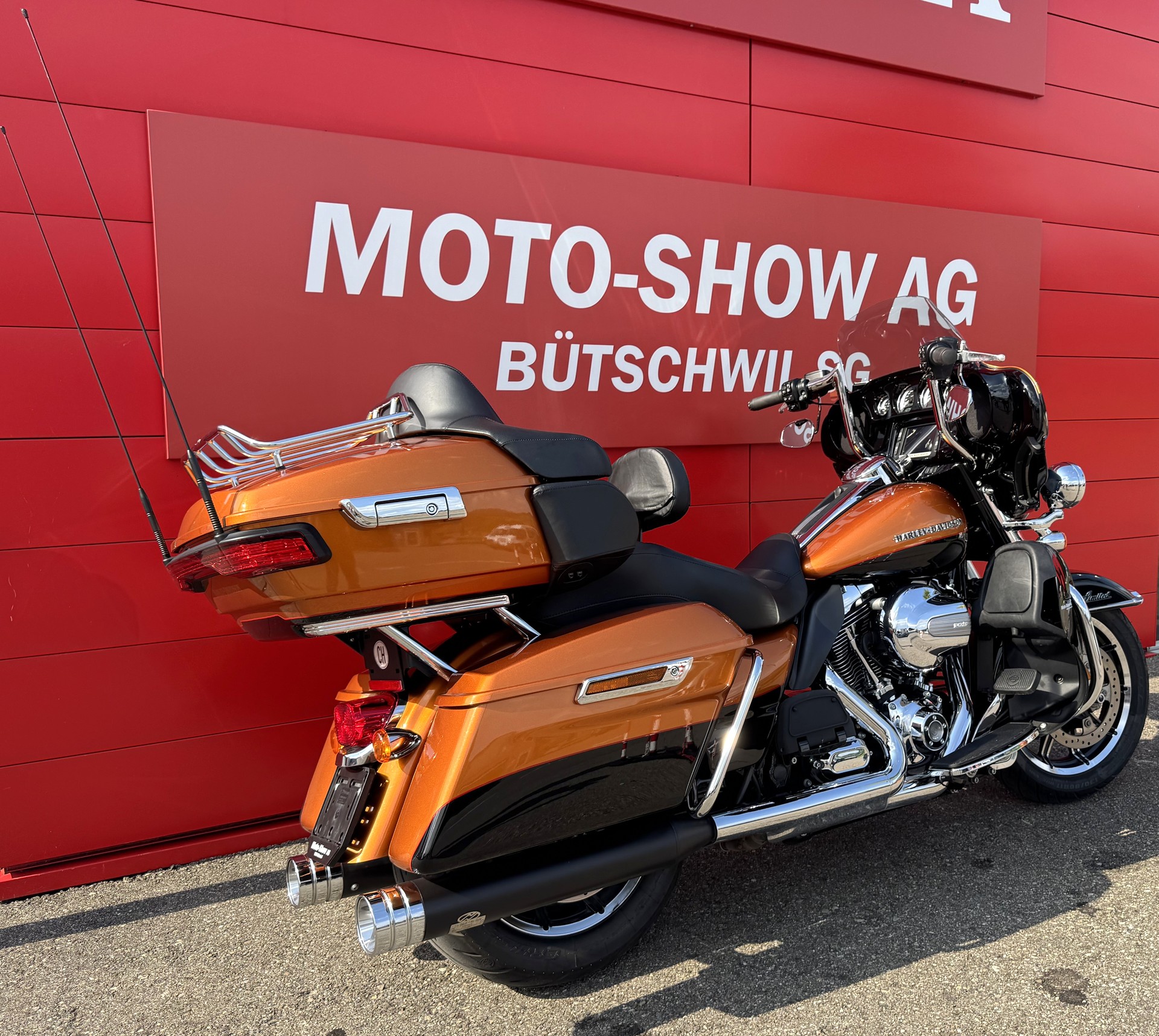 HARLEY-DAVIDSON FLHTK Electra Glide Ultra Limited-image-2