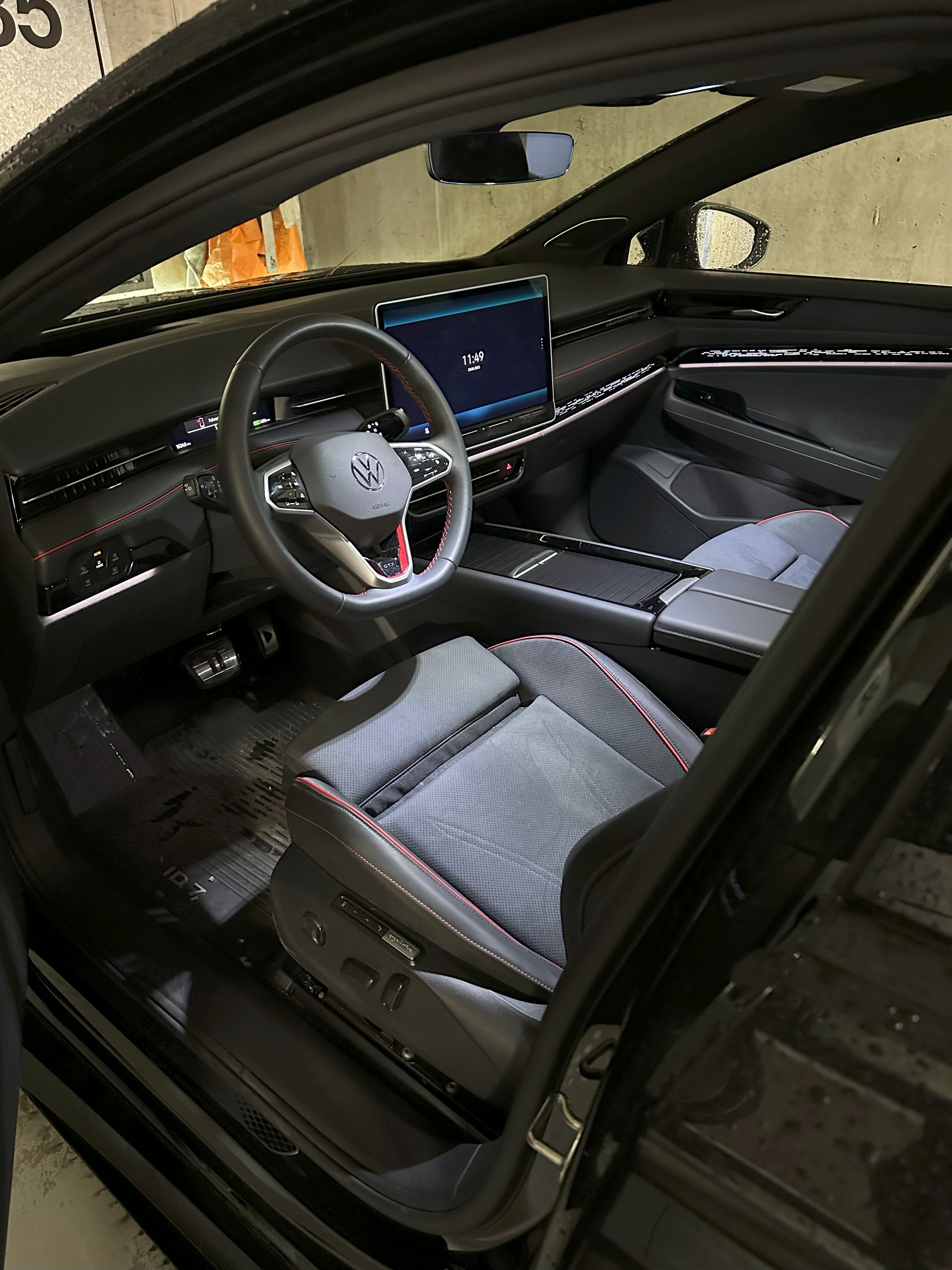 VW ID.7 Tourer GTX 86 kWh GTX 4 Motion - Vollausstattung-image-3