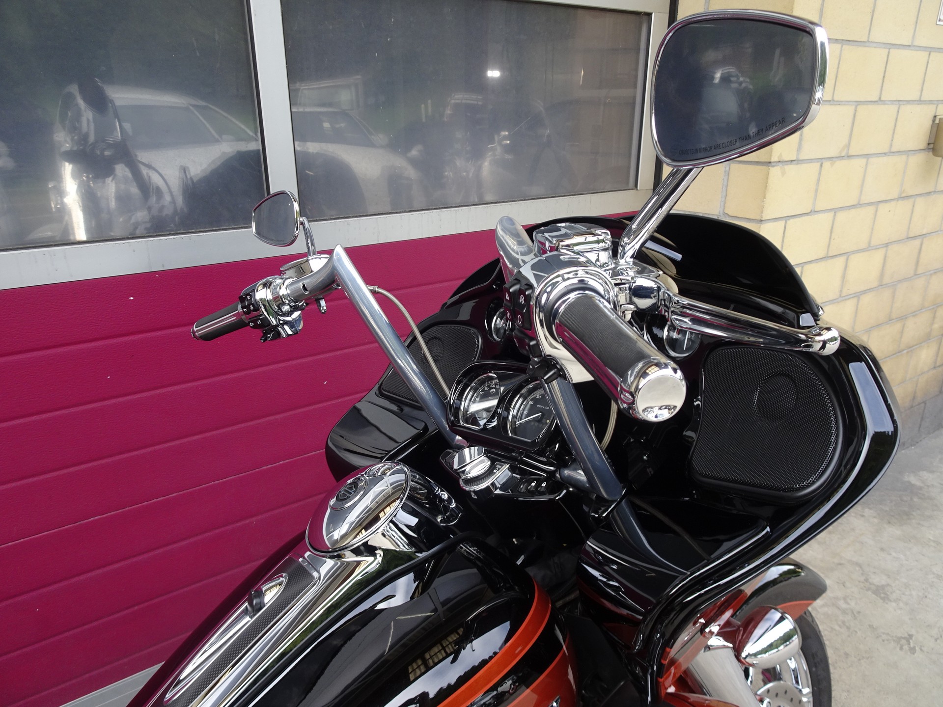HARLEY-DAVIDSON FLTRUSE Road Glide Ultra ABS CVO-image-4