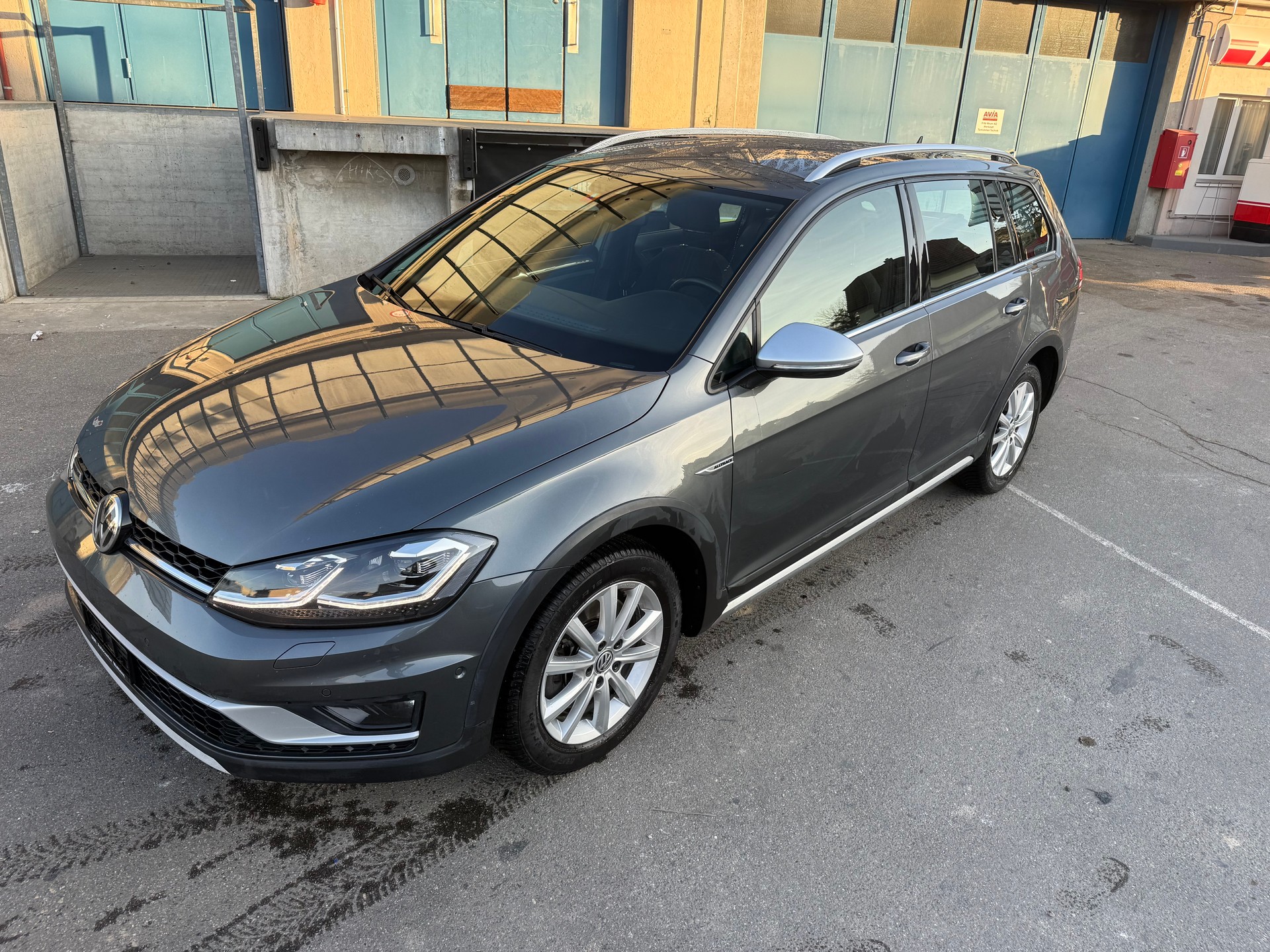 VW Golf 2.0 TDI Alltrack 4Motion DSG-image-1