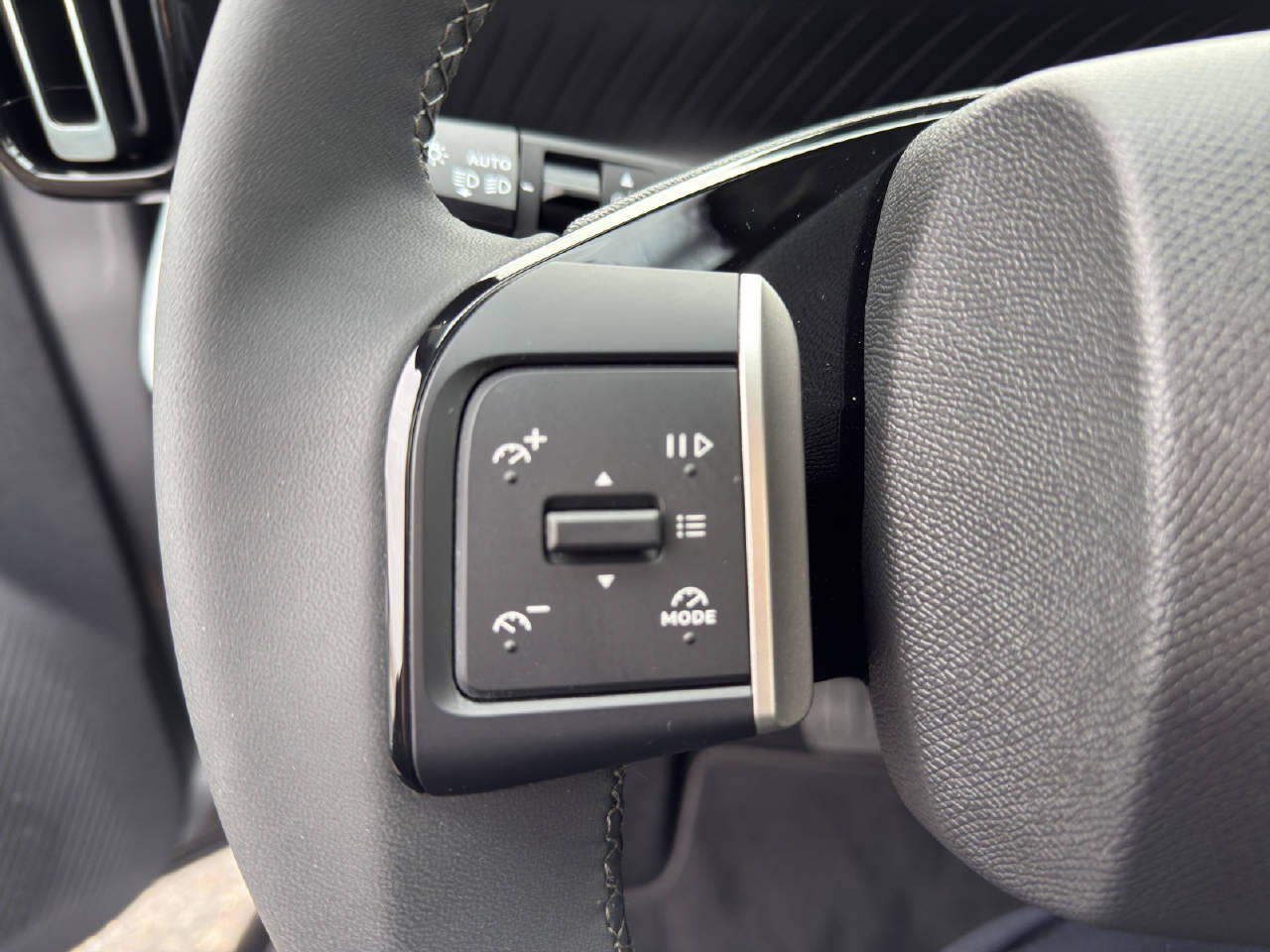 CITROEN e-C3 Aircross Plus-image-15