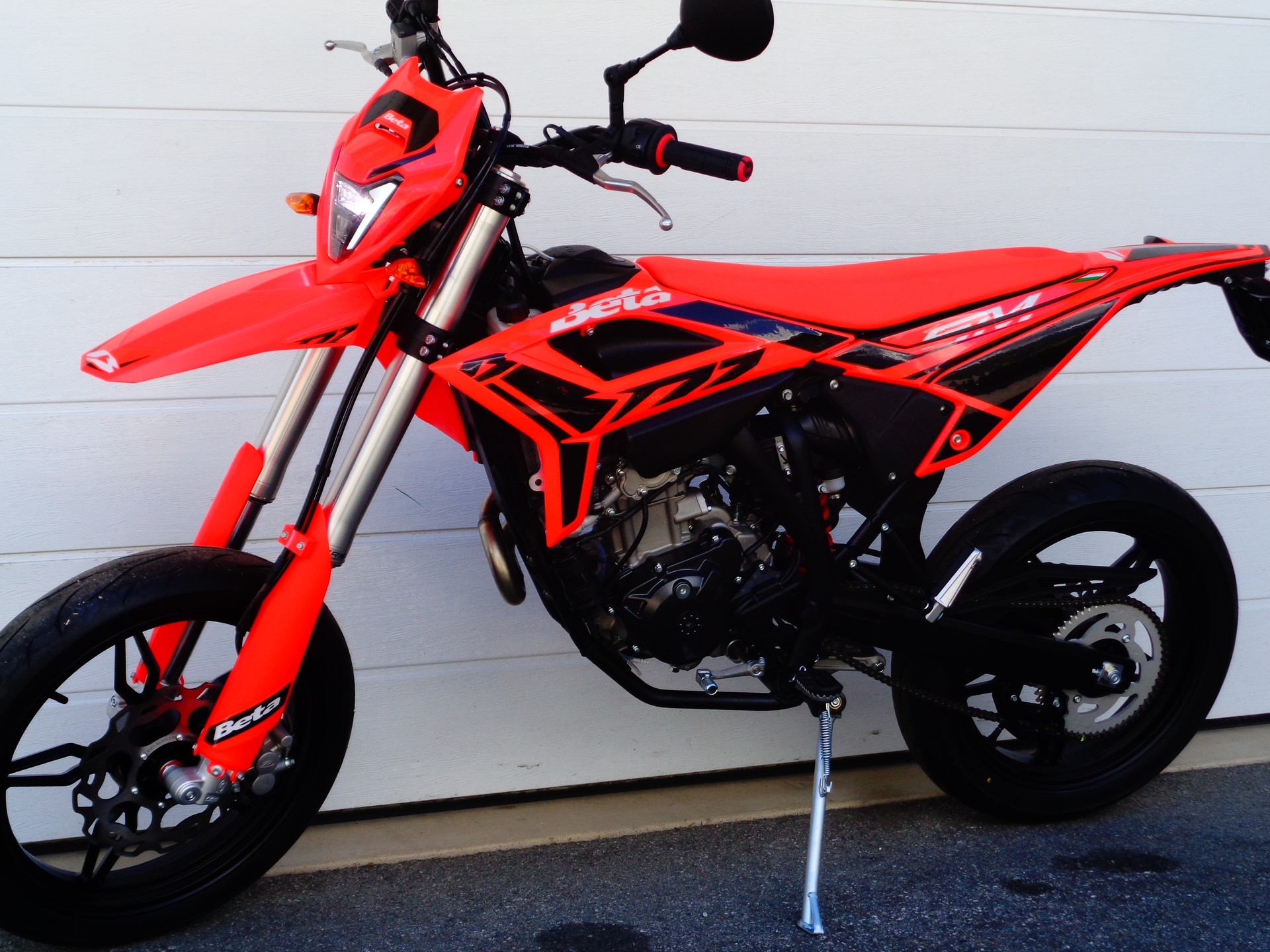 BETA RR 125-4T LC Motard (Std/Track)-image-5
