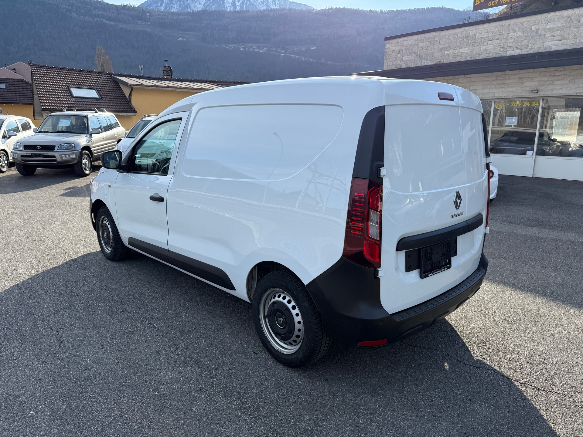 RENAULT Express 1.5 Blue dCi 75 Access-image-8