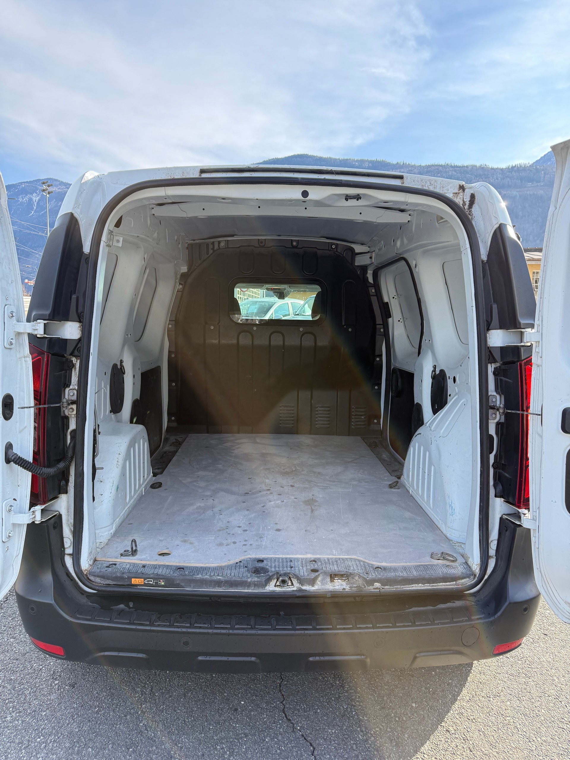 RENAULT Express 1.5 Blue dCi 75 Access-image-9