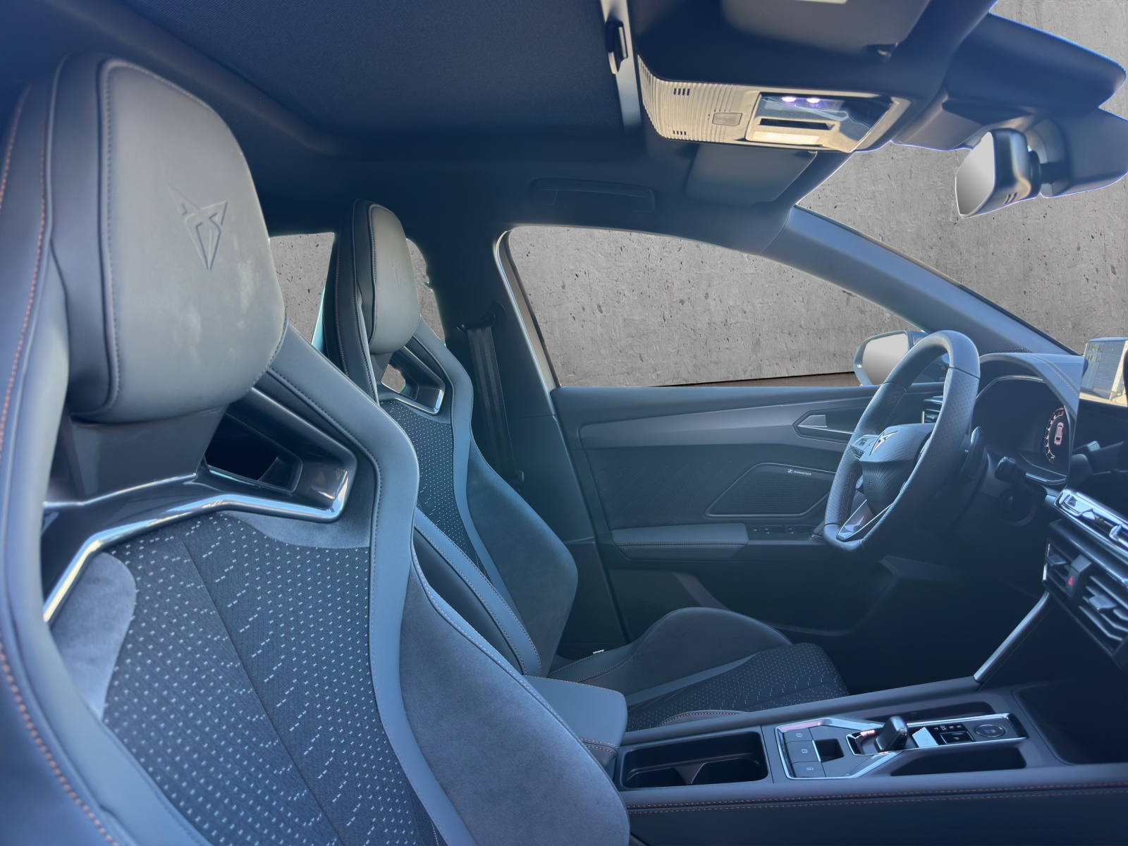 CUPRA LEON 2.0 TSI Extreme DSG-image-10