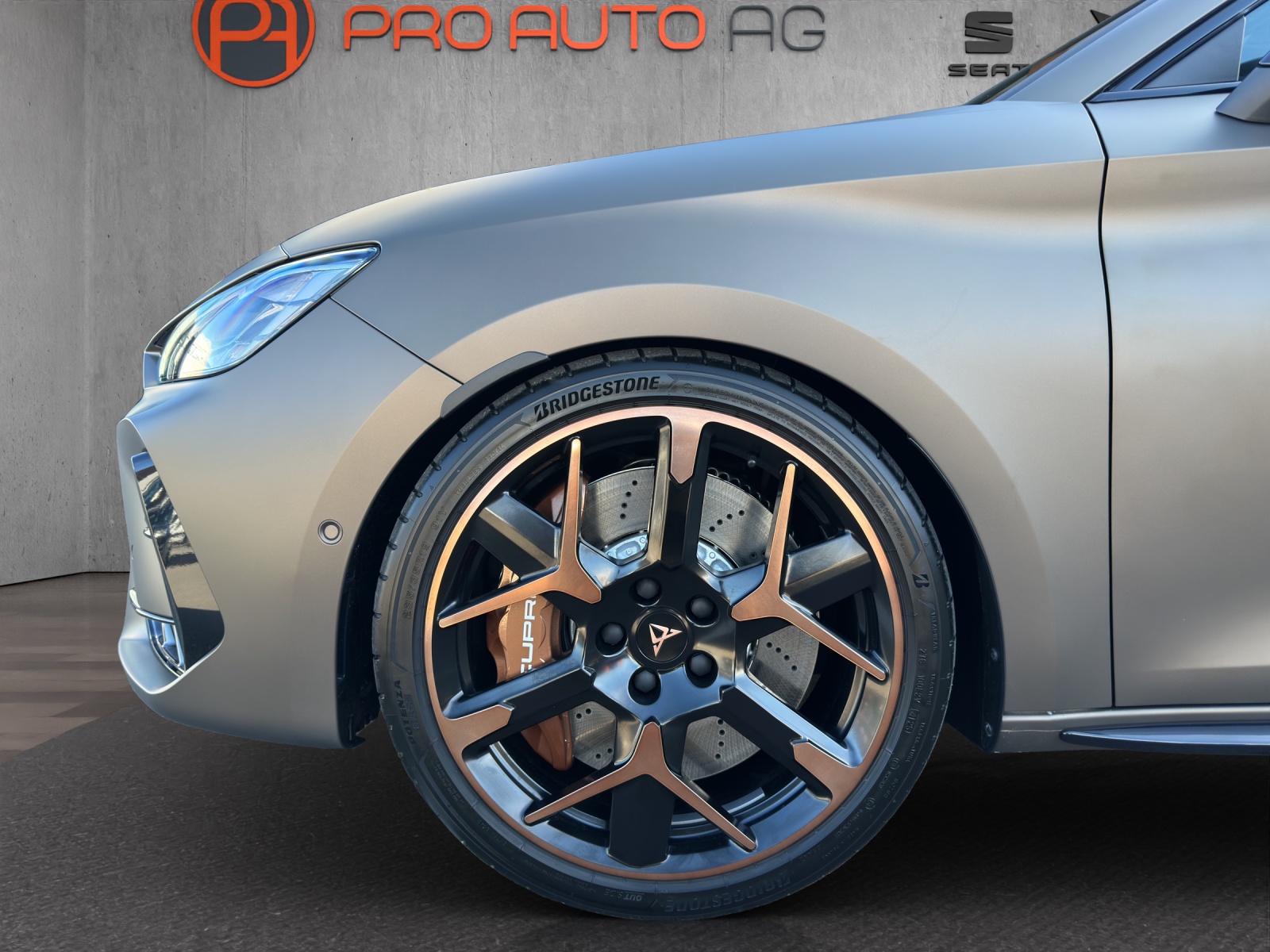 CUPRA LEON 2.0 TSI Extreme DSG-image-13