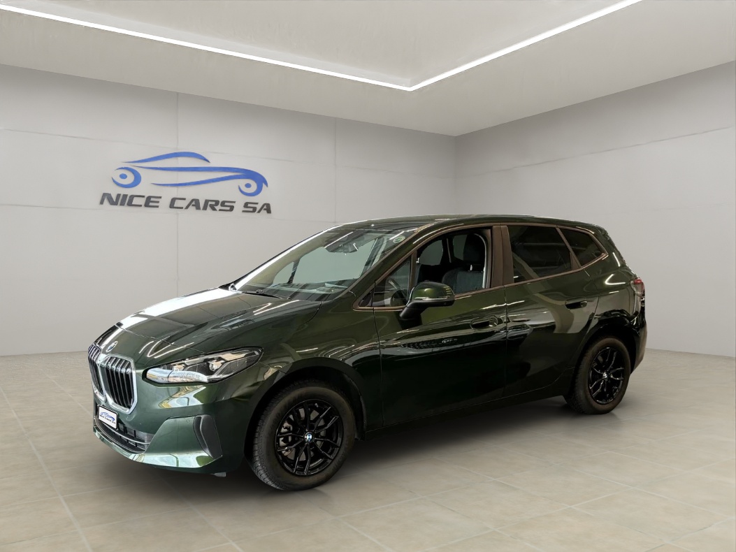 BMW 218d Active Tourer DKG-showroom-element-2