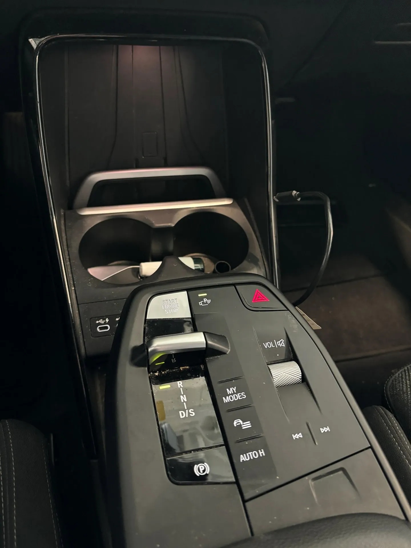 BMW 218d Active Tourer DKG-image-10