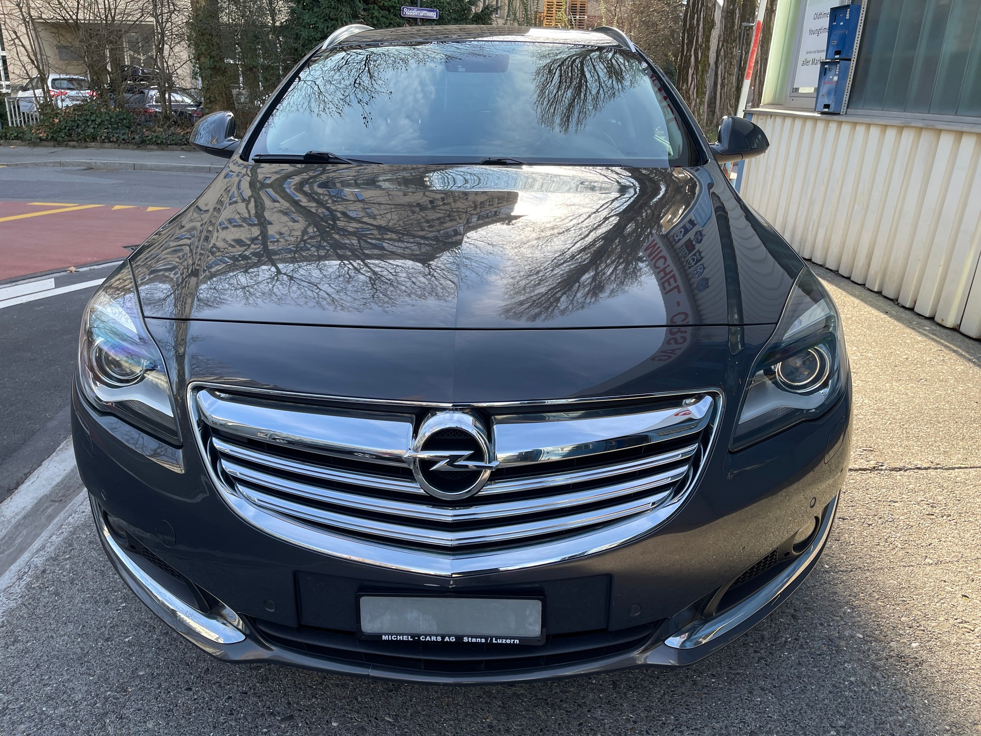 OPEL Insignia Sports Tourer 1.6 Turbo Cosmo Automatic-image-4