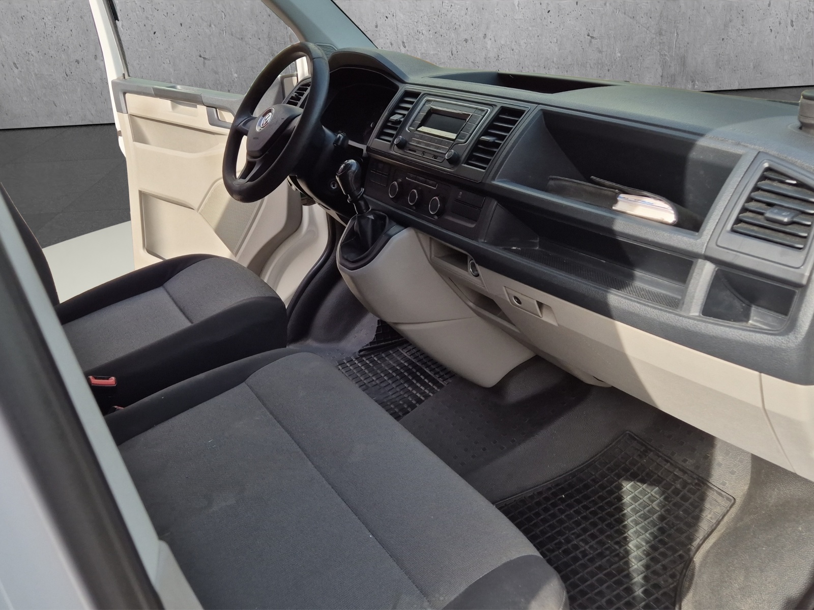 VW T6-image-10