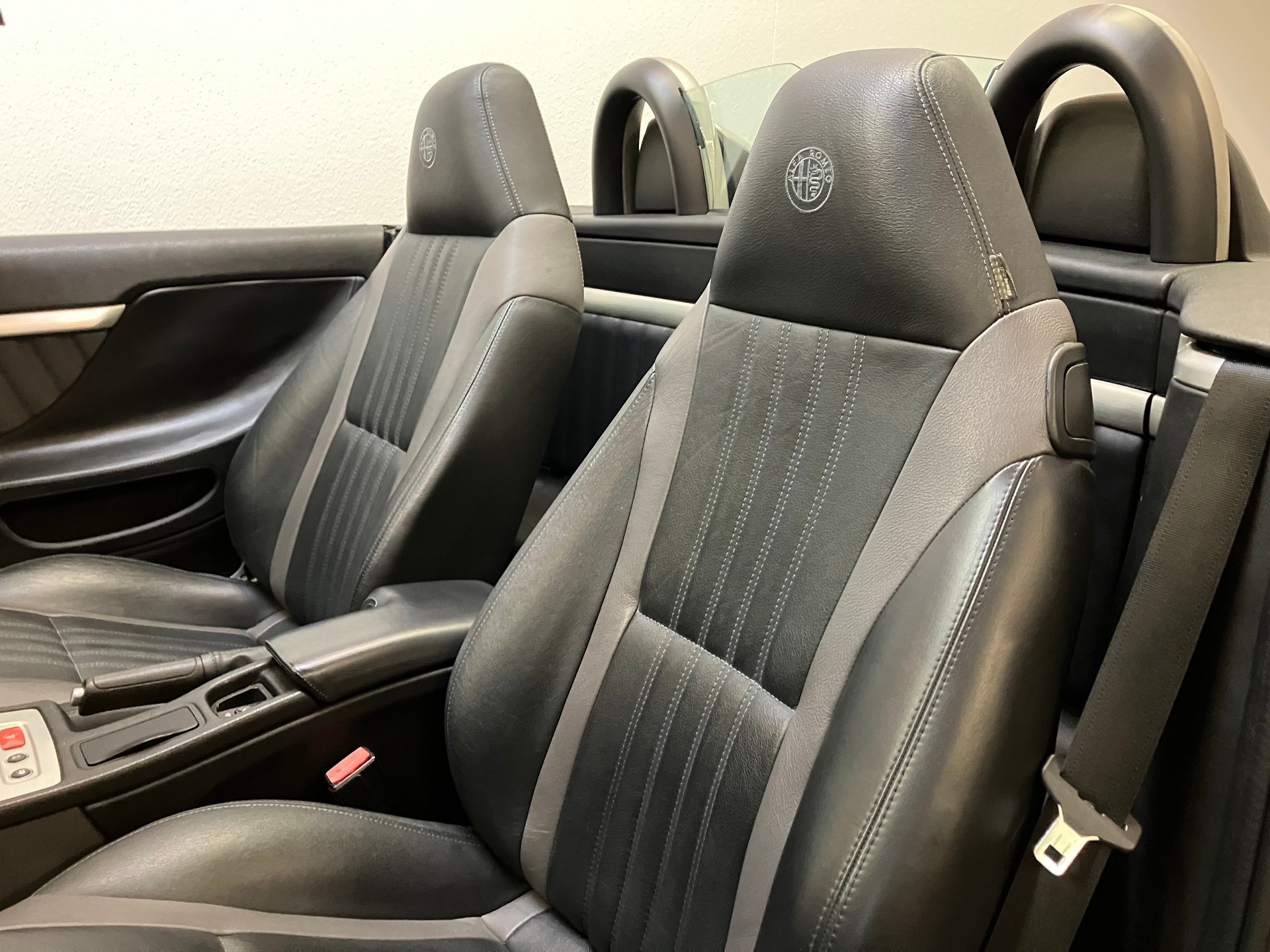 ALFA ROMEO Spider 2.2 JTS-image-14