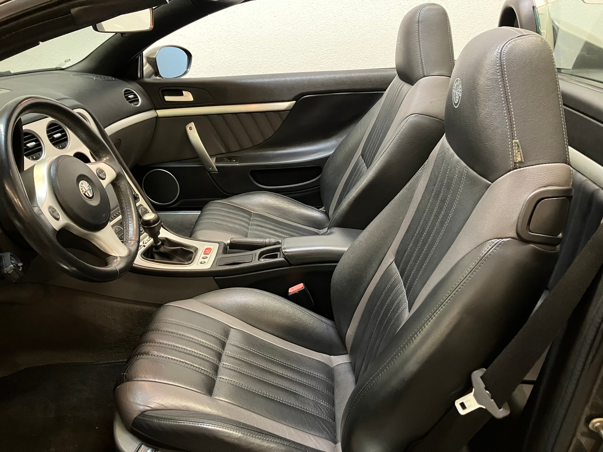 ALFA ROMEO Spider 2.2 JTS-image-13
