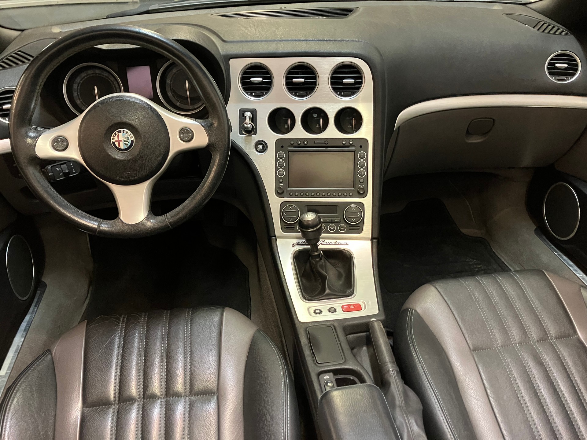 ALFA ROMEO Spider 2.2 JTS-image-15