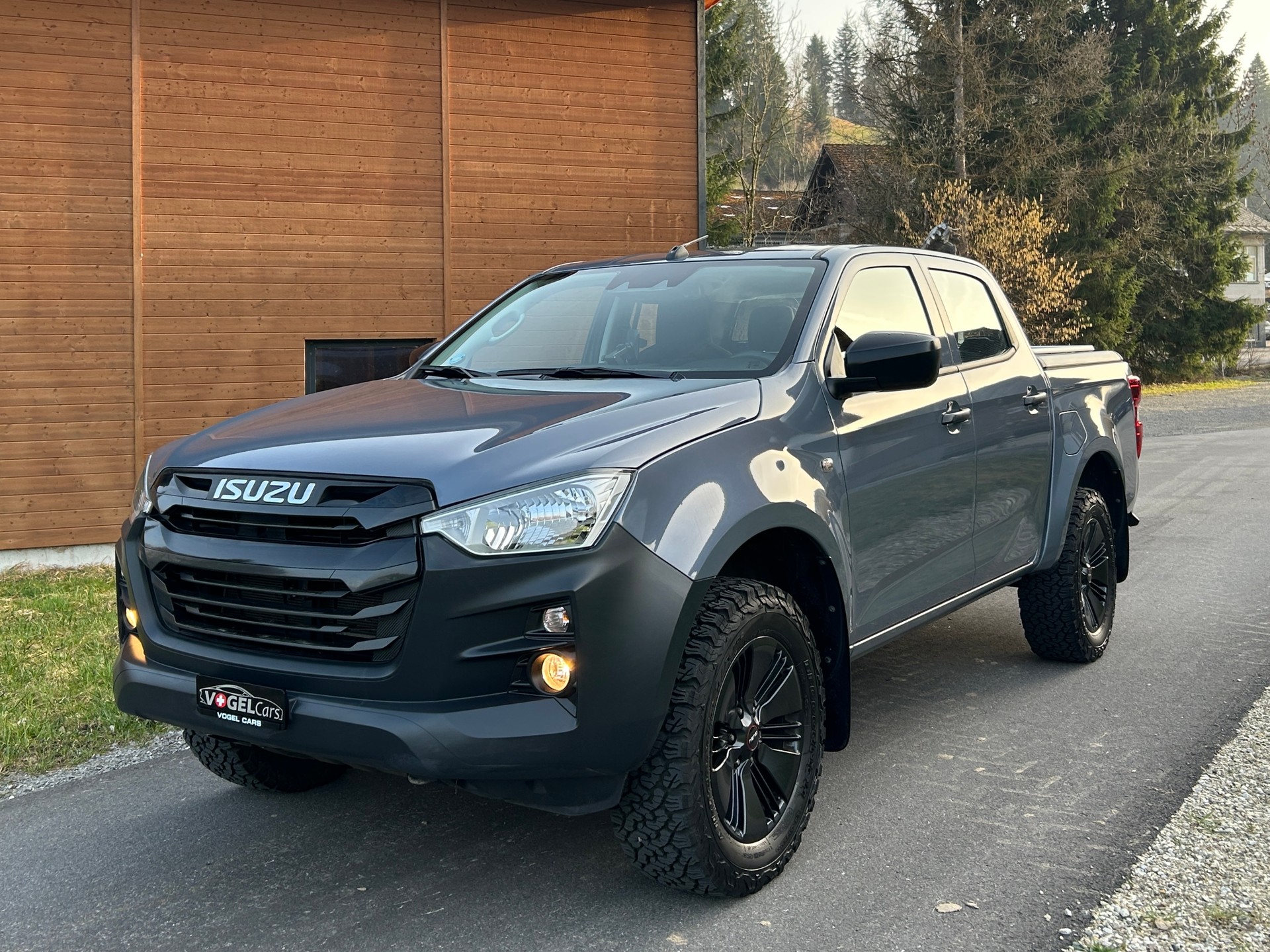 ISUZU D-MAX 1.9 CrewCab N60B 4x4 AT-image-2