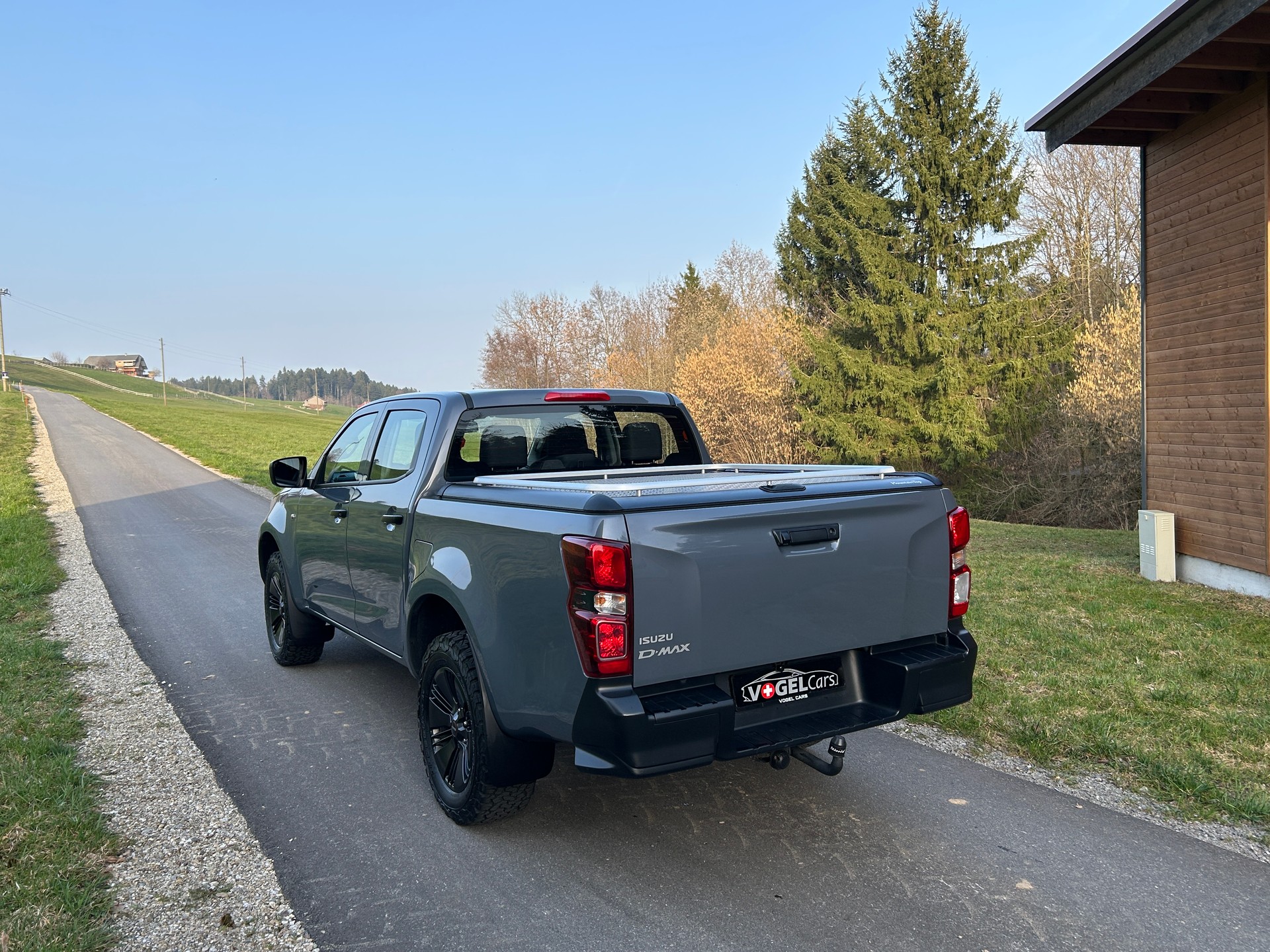 ISUZU D-MAX 1.9 CrewCab N60B 4x4 AT-image-4