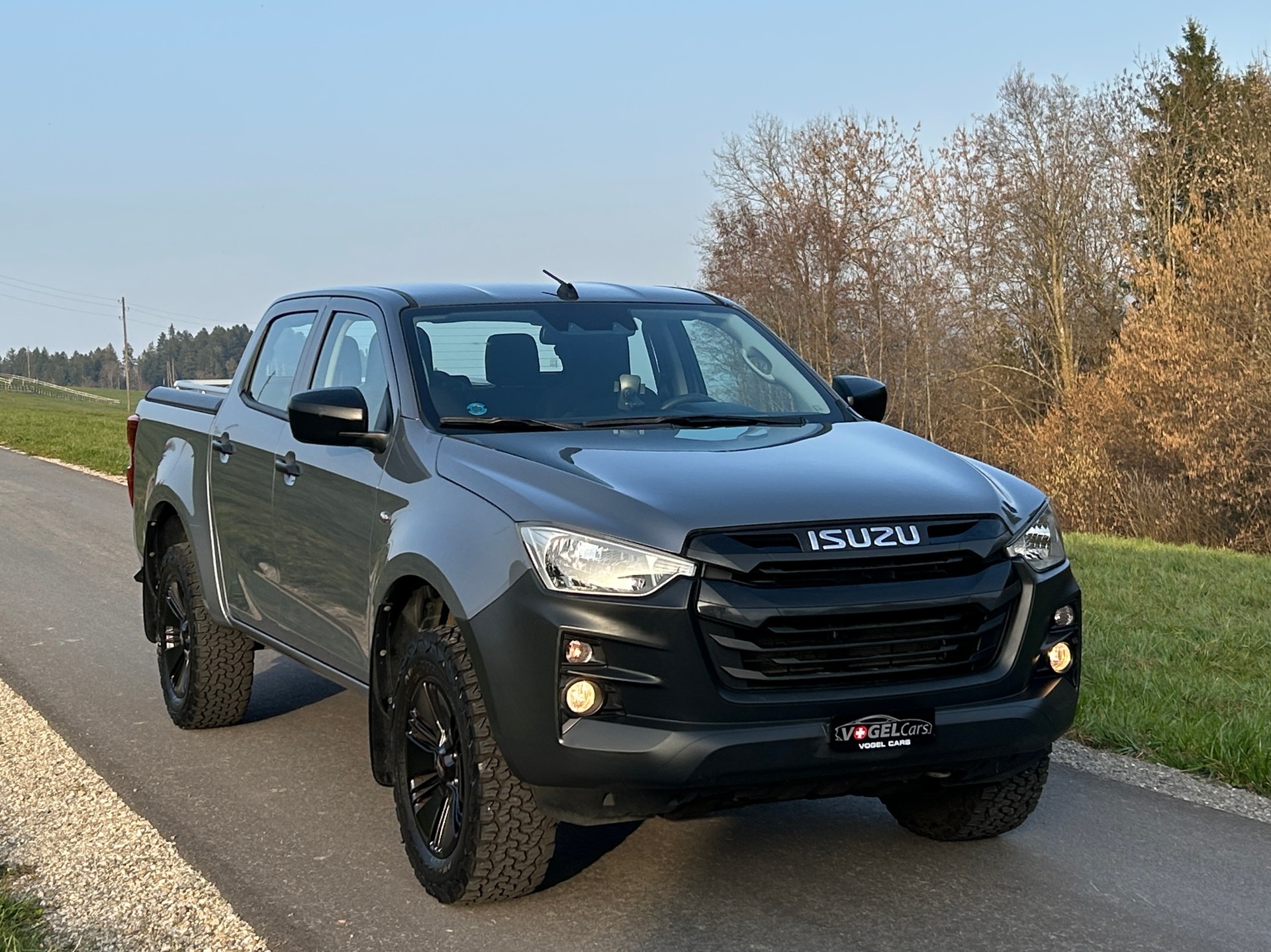 ISUZU D-MAX 1.9 CrewCab N60B 4x4 AT