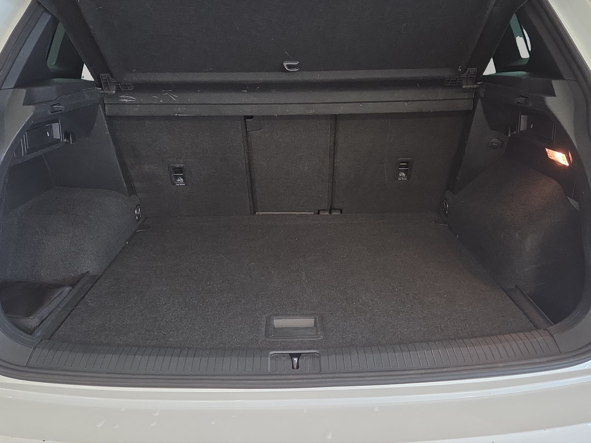 VW Tiguan 2.0TSI Highline 4Motion DSG-image-19
