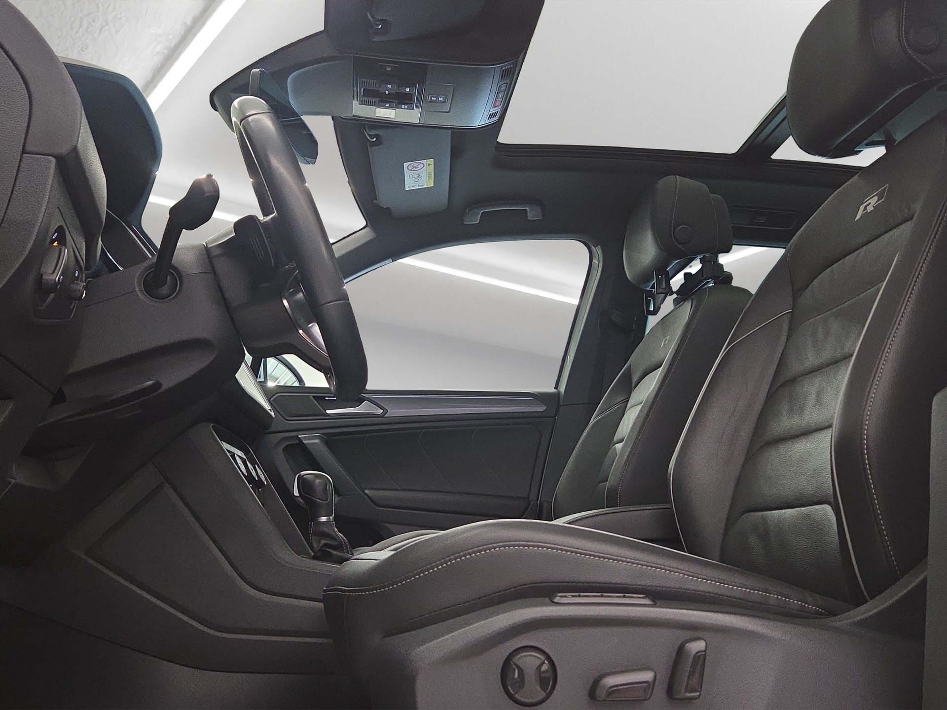 VW Tiguan 2.0TSI Highline 4Motion DSG-image-9