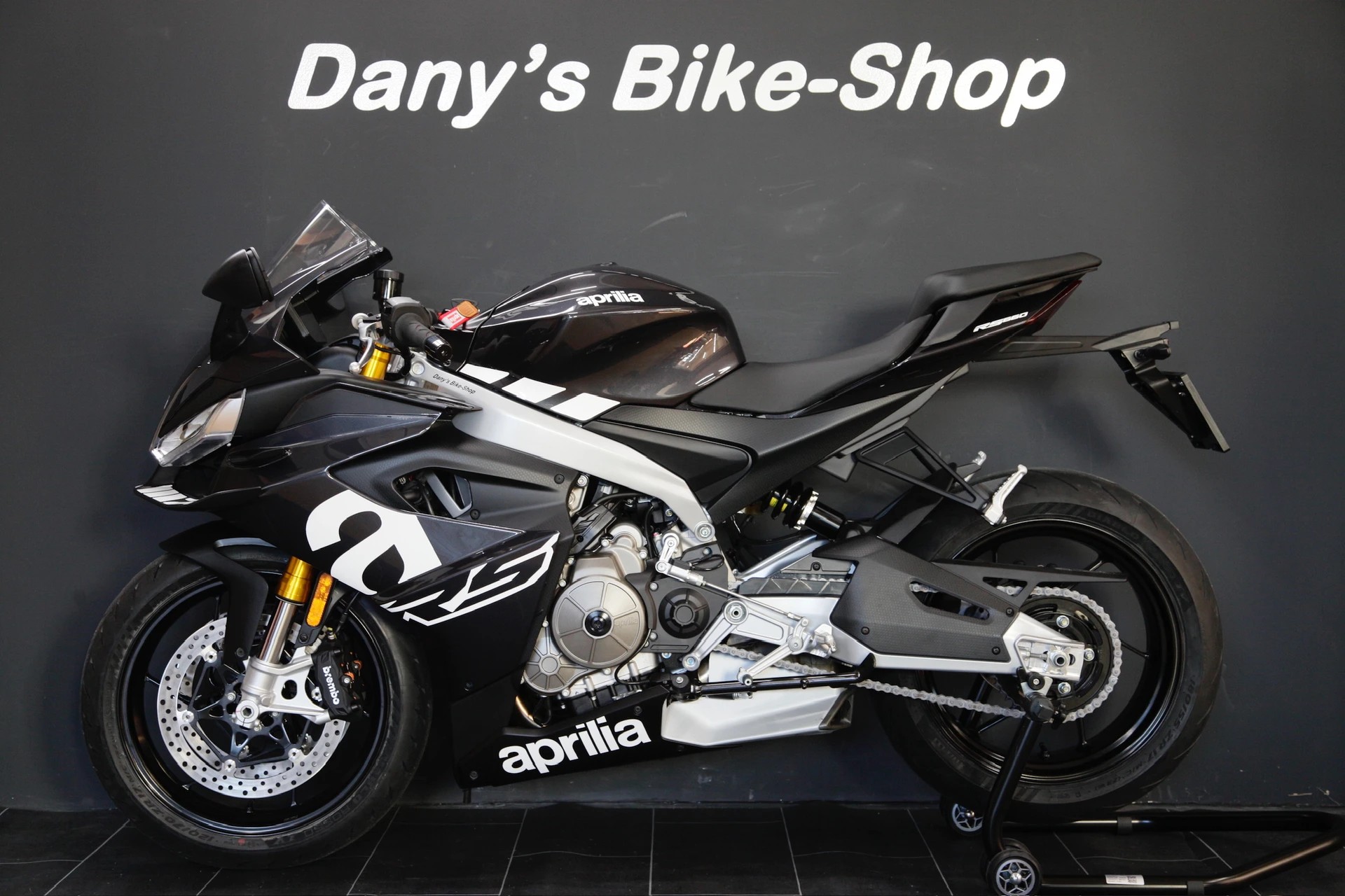 APRILIA RS 660 white contrast E5+ (35kW)-image-3