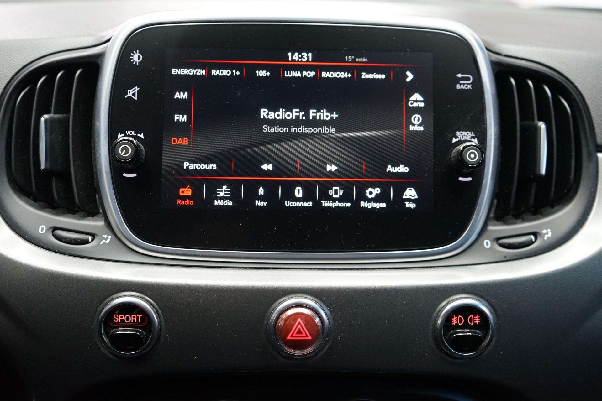 FIAT 595C 1.4 16V Turbo Abarth Turismo Dualogic-image-12