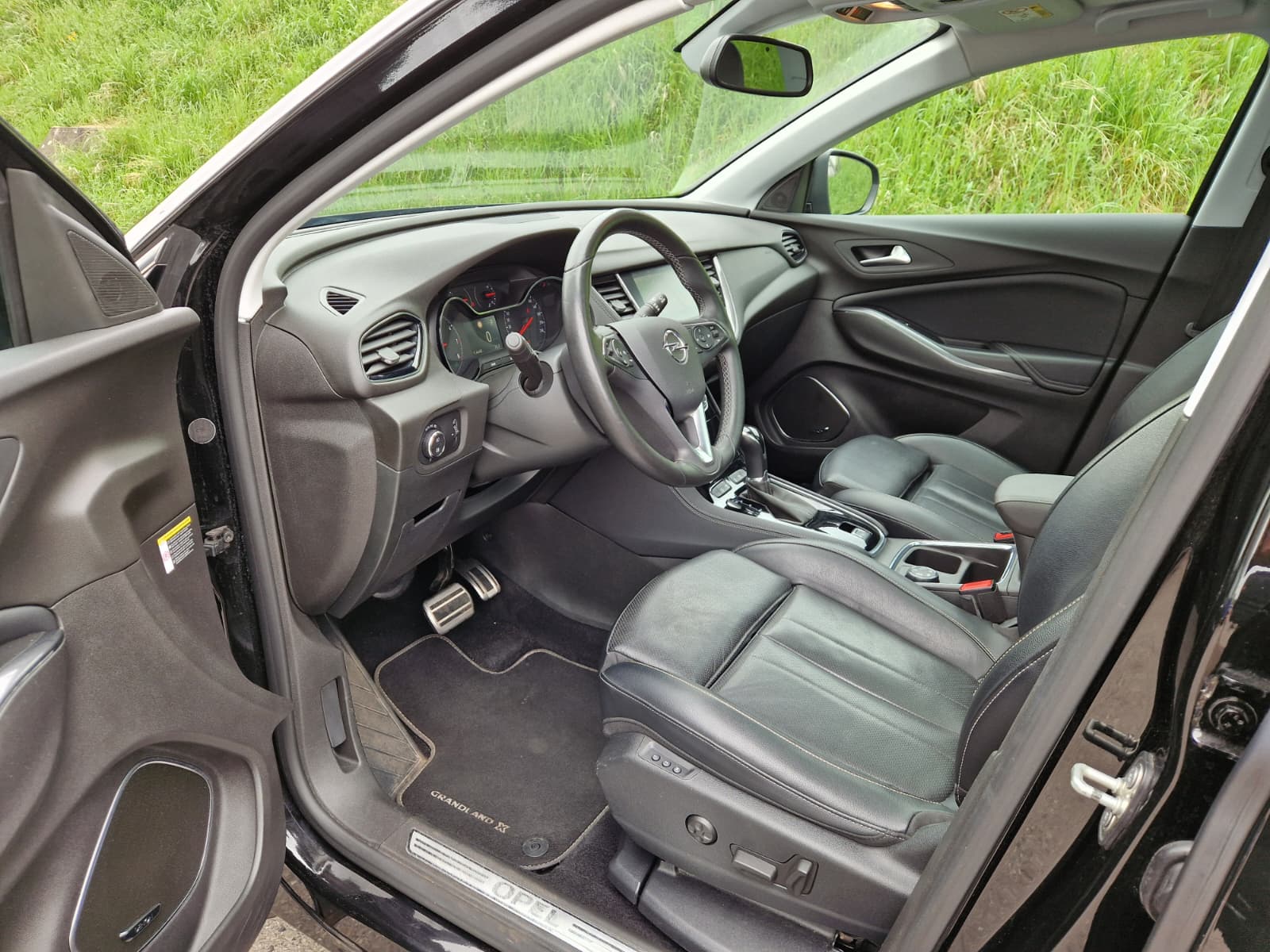 OPEL Grandland X 1.2i TP Ultimate Automatik-image-6