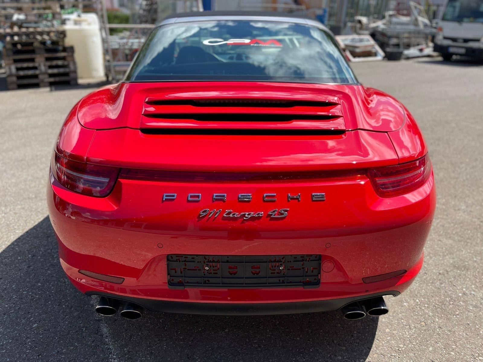 PORSCHE 911 Targa 4S-image-4