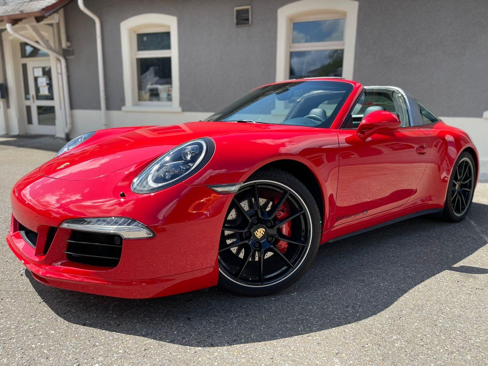 PORSCHE 911 Targa 4S