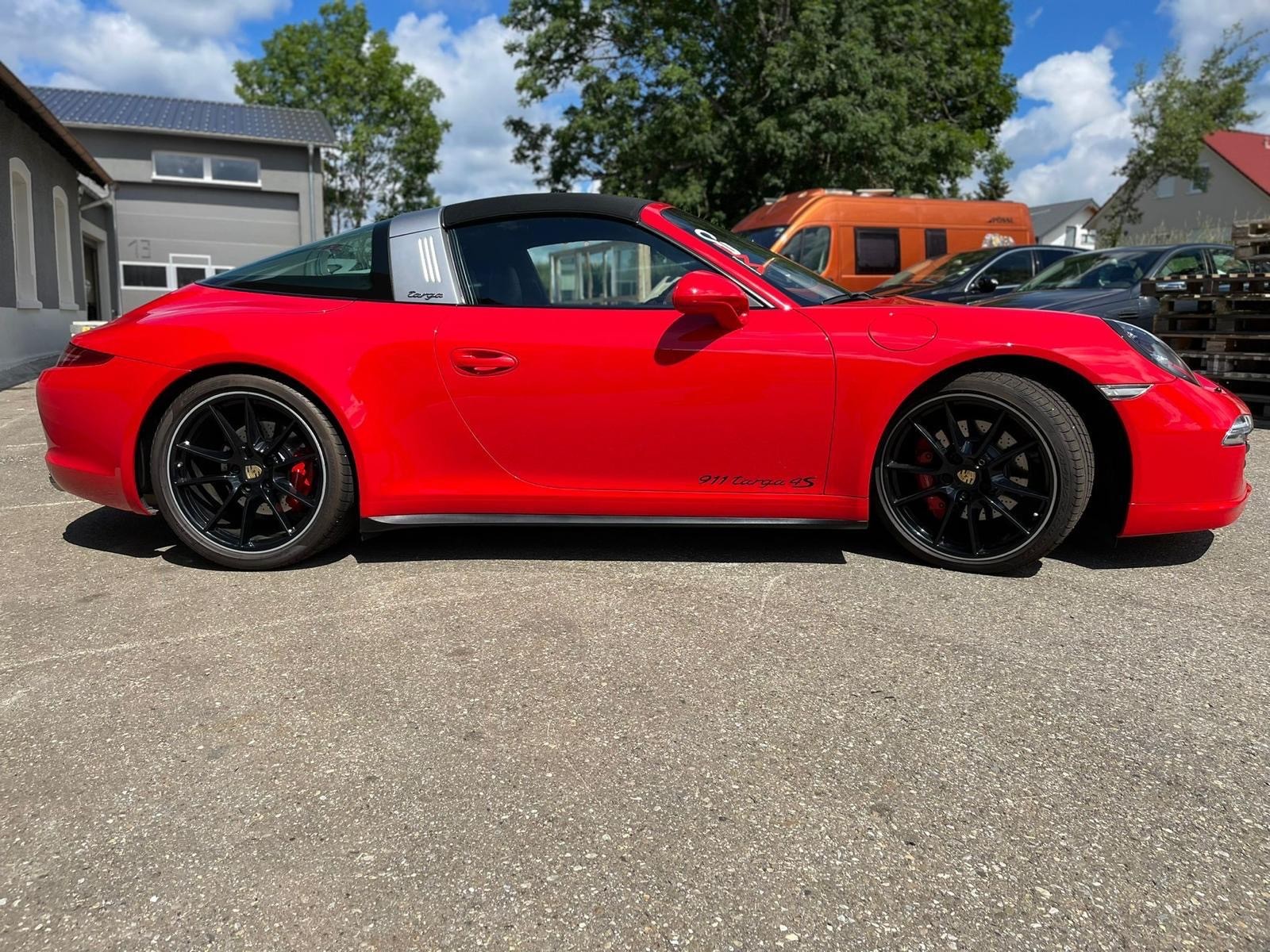 PORSCHE 911 Targa 4S-image-8
