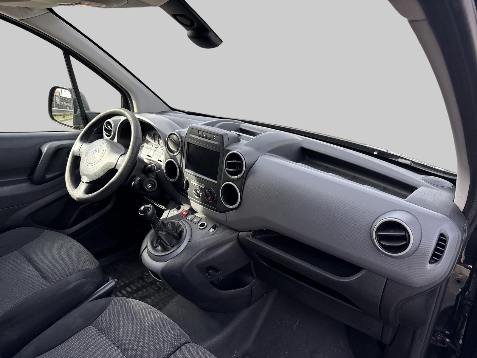 CITROEN Berlingo 1.6 VTi 98 Attraction-image-11