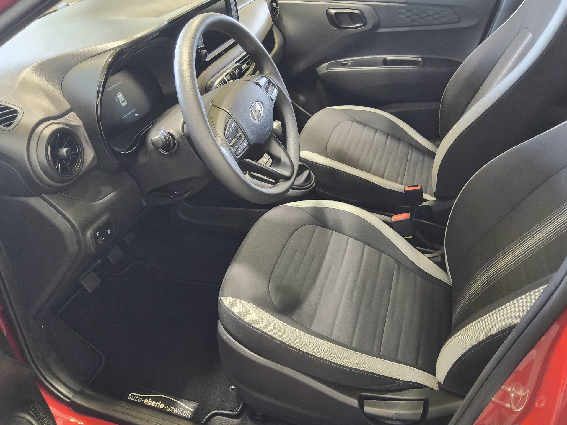 HYUNDAI i10 1.0 Pica-image-14