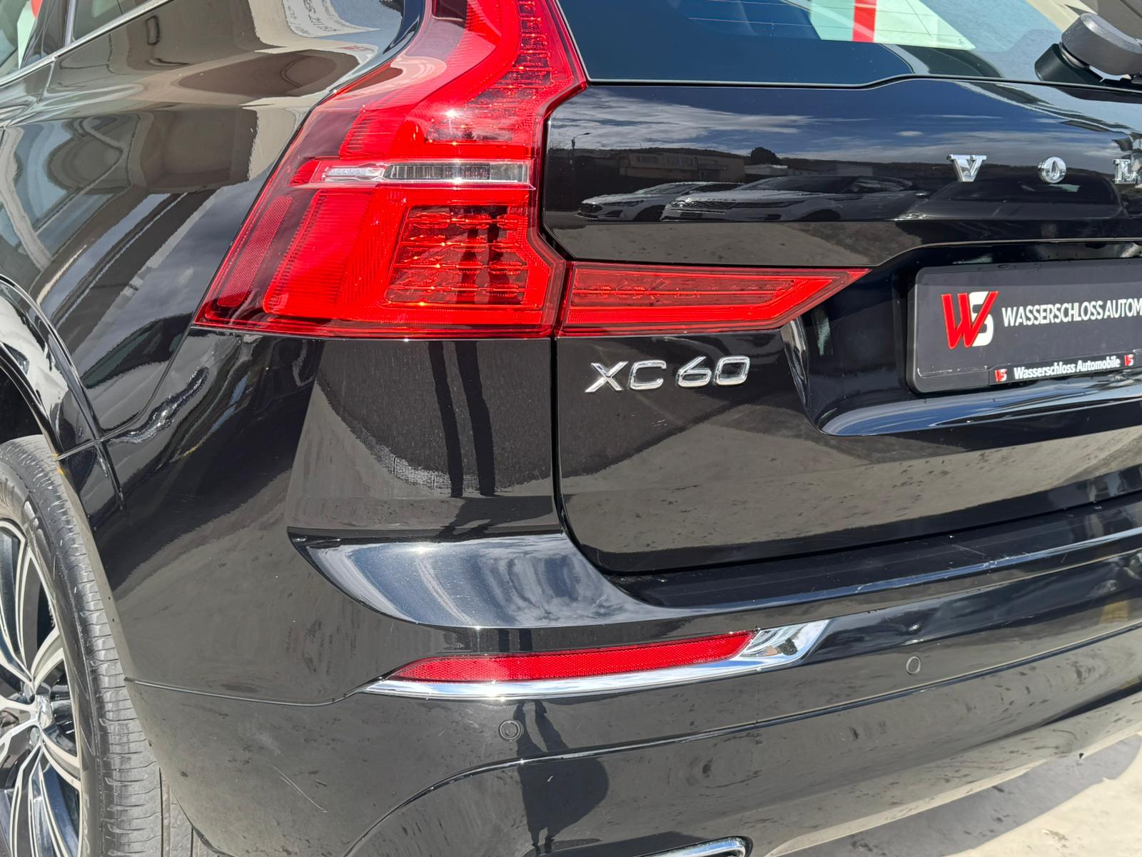 VOLVO XC60 T8 eAWD Inscription Geartronic-image-10