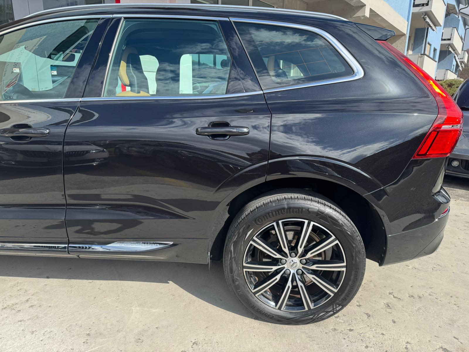 VOLVO XC60 T8 eAWD Inscription Geartronic-image-8