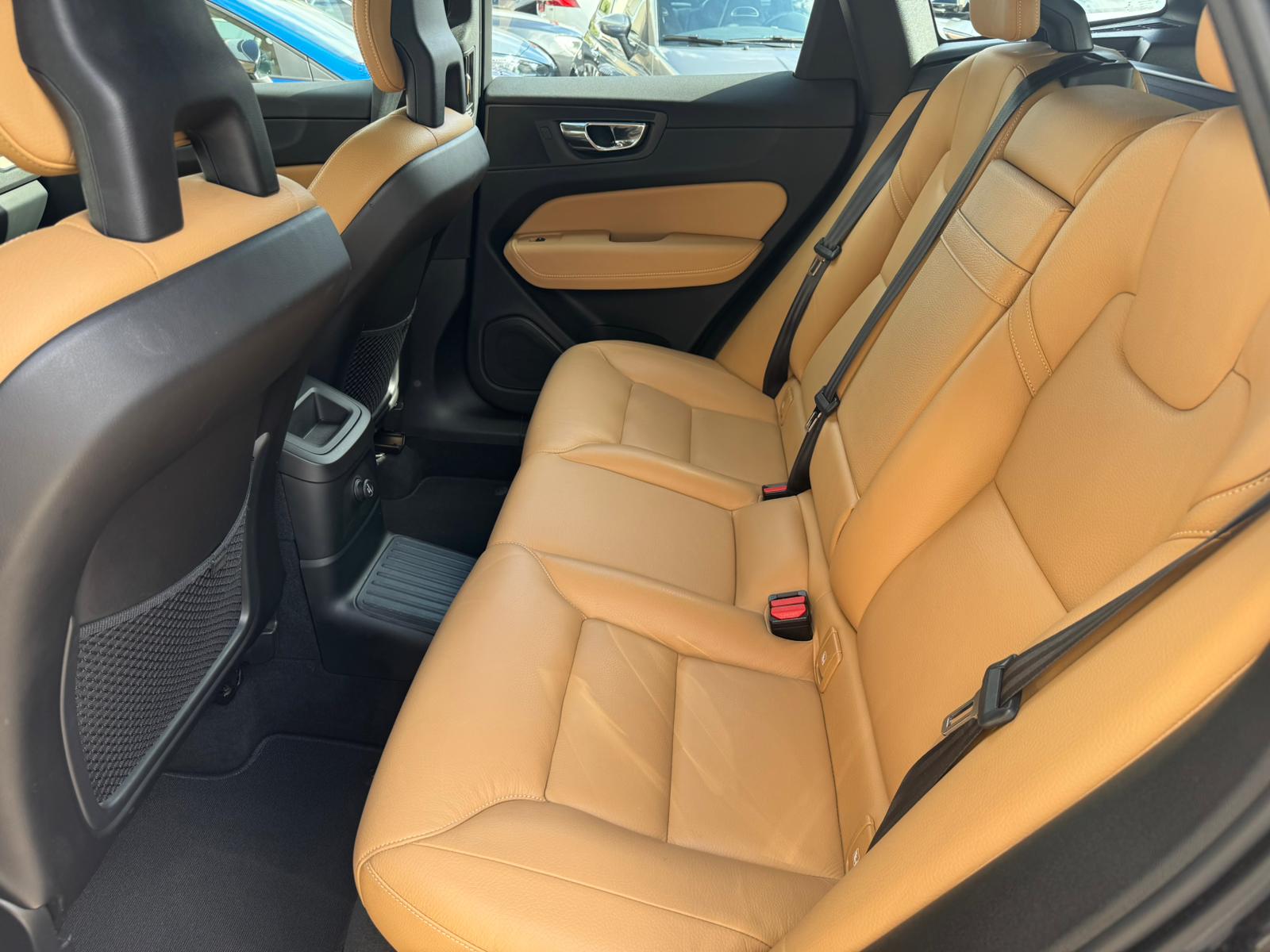 VOLVO XC60 T8 eAWD Inscription Geartronic-image-20