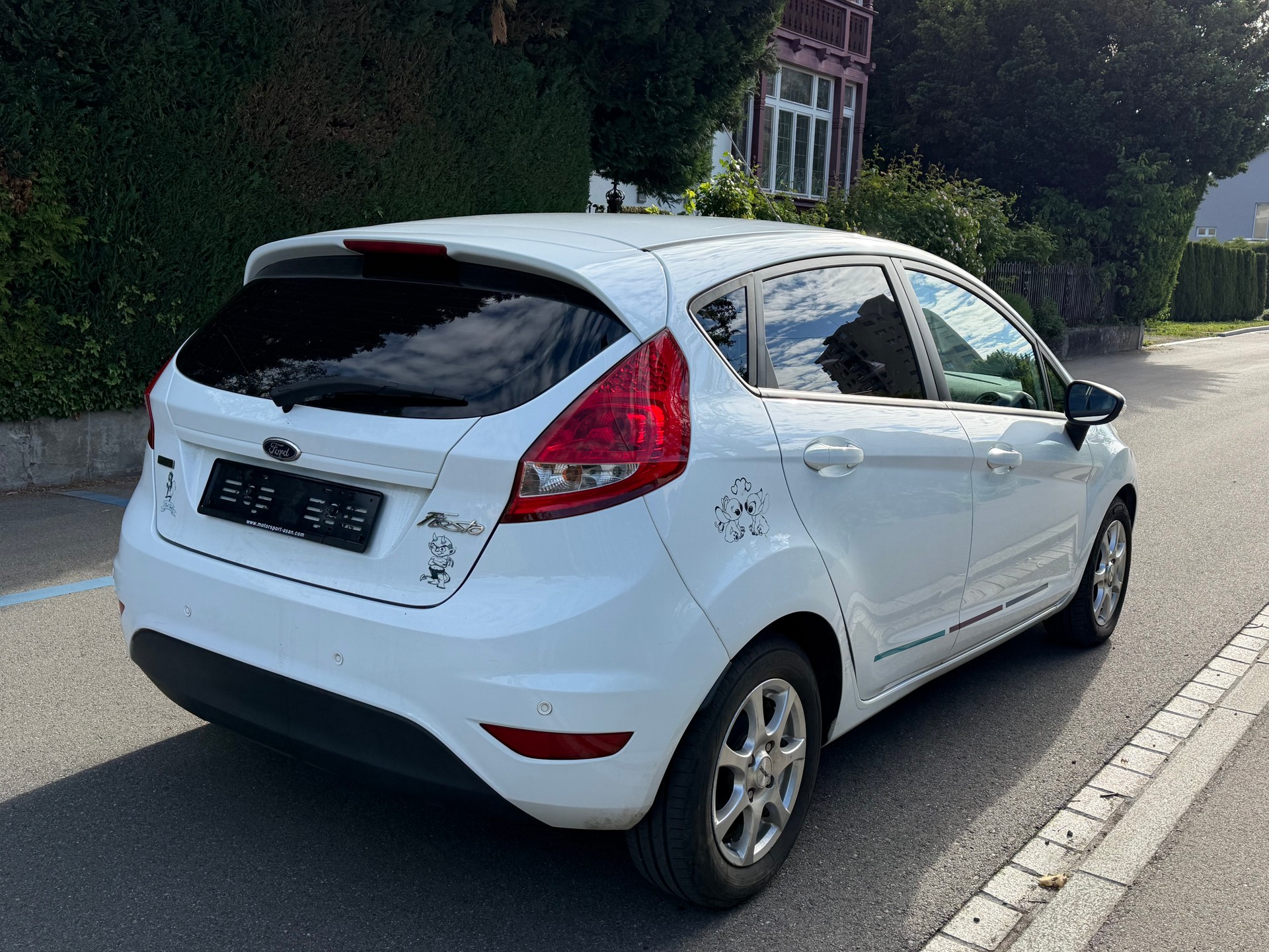 FORD Fiesta 1.6 16V TDCi ECOn. II Titanium Start/Stop-image-2