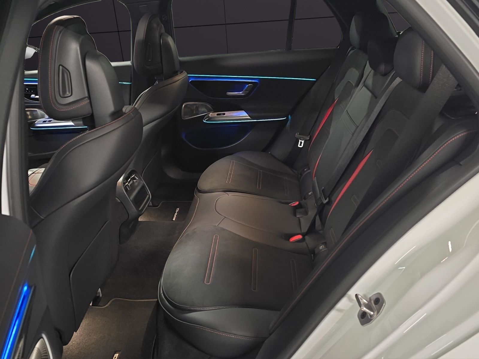 MERCEDES-BENZ E 53 Hybrid T 4Matic+ 9G-Tronic-image-22