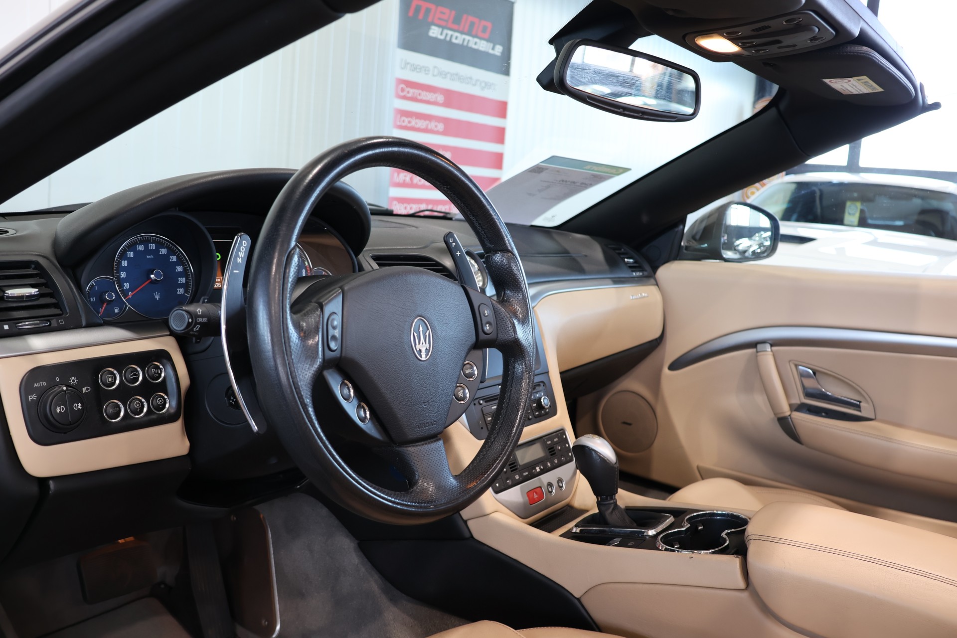 MASERATI GranCabrio Automatica-image-10