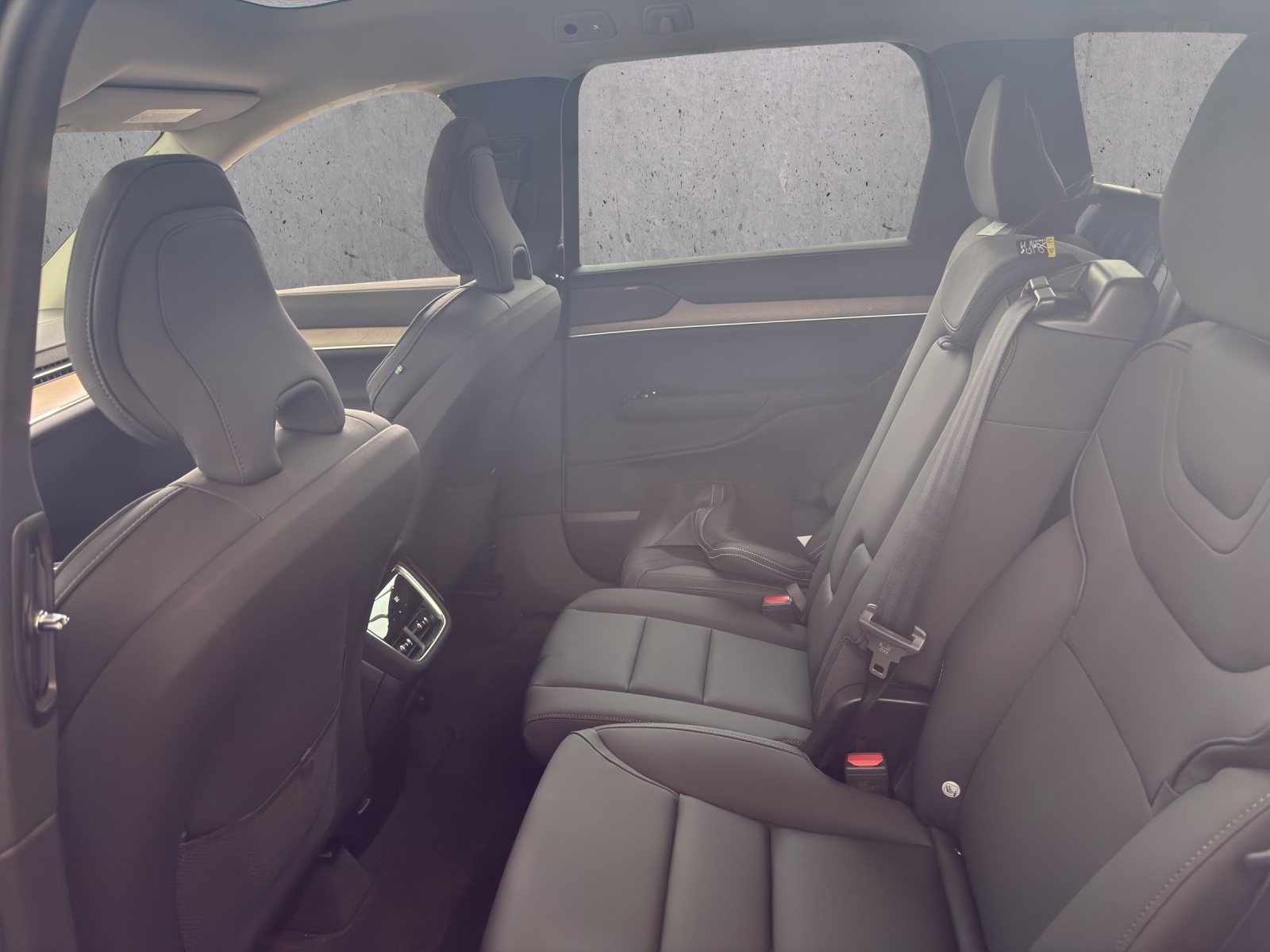 VOLVO EX90 Twin 106 kWh Ultra AWD-image-12