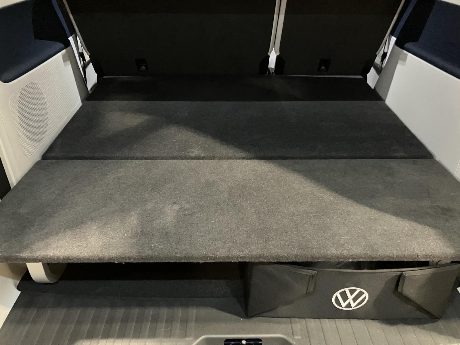 VW ID.Buzz Bus 77kWh Pro-image-13