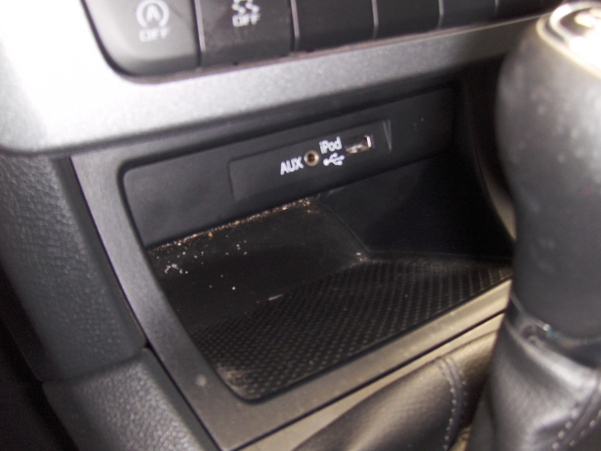 SKODA Yeti 1.4 TSI Active 4x4-image-9