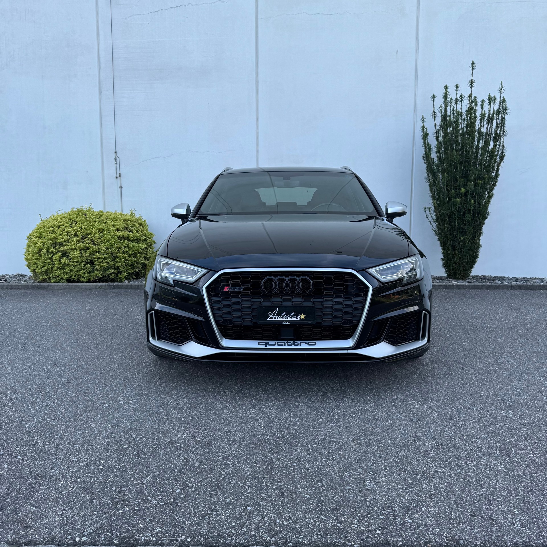 AUDI RS3 Sportback 2.5 TSI quattro S-tronic-image-1