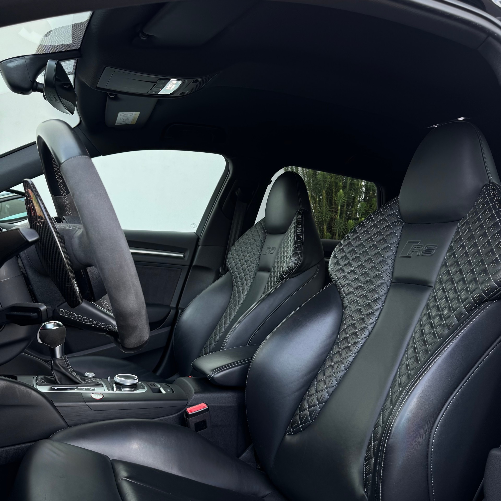 AUDI RS3 Sportback 2.5 TSI quattro S-tronic-image-7
