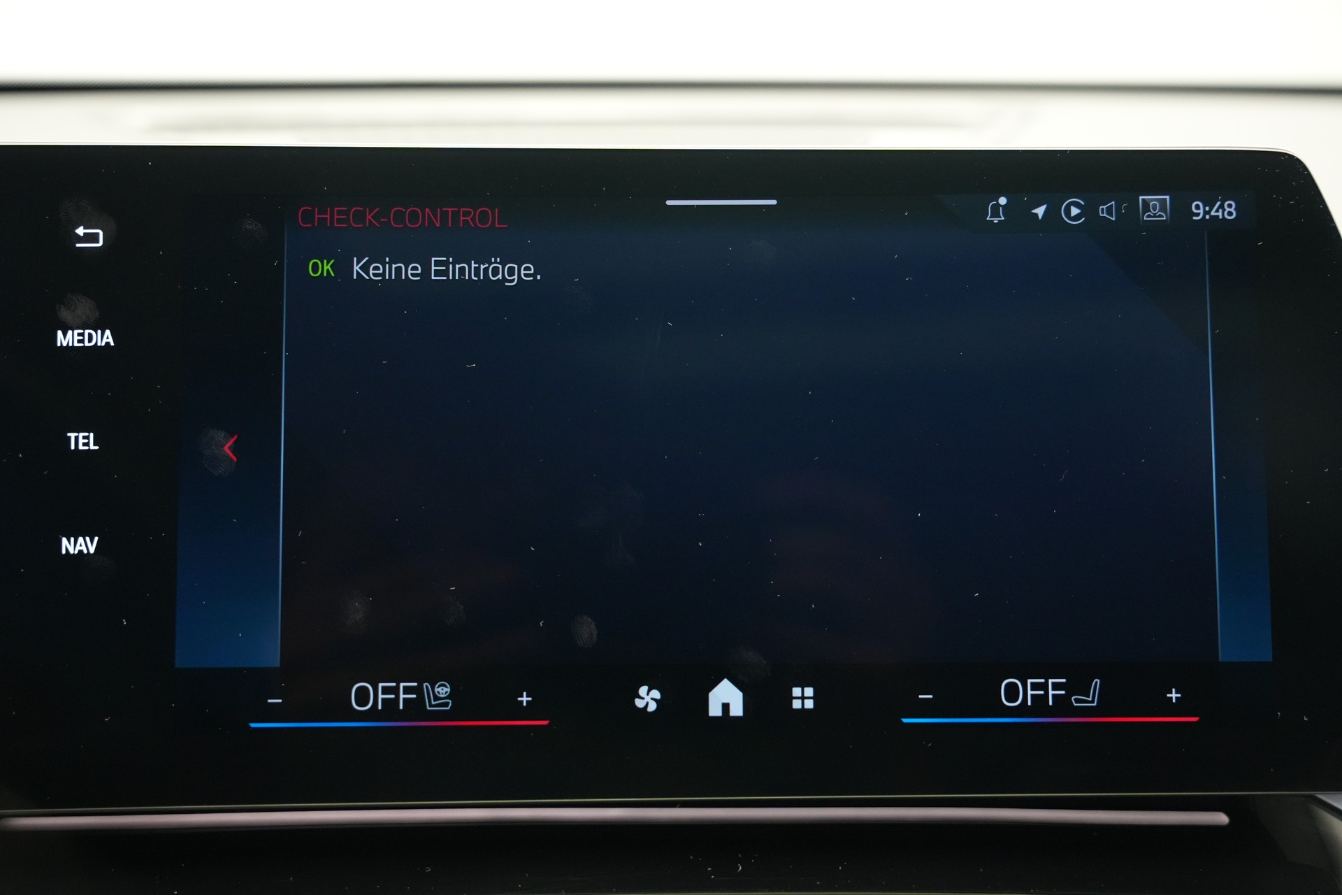 BMW X1 xDrive M35i *CH-Fahrzeug* *M Sportsitze*-image-33