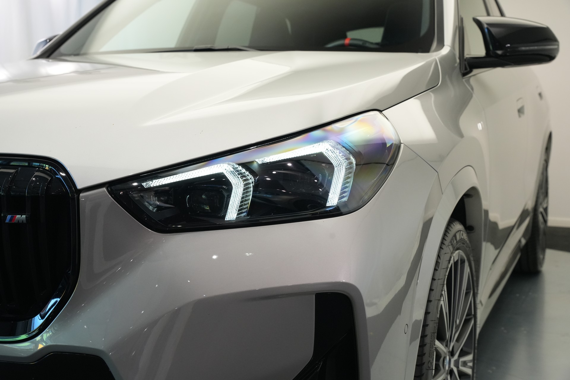 BMW X1 xDrive M35i *CH-Fahrzeug* *M Sportsitze*-image-37