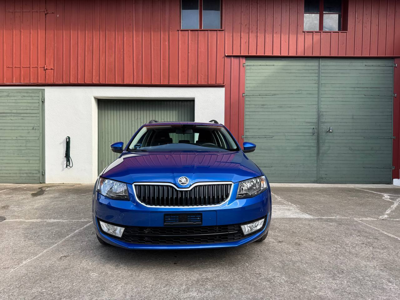 SKODA Octavia Combi 1.8 TSI Fresh 4x4 DSG-image-5