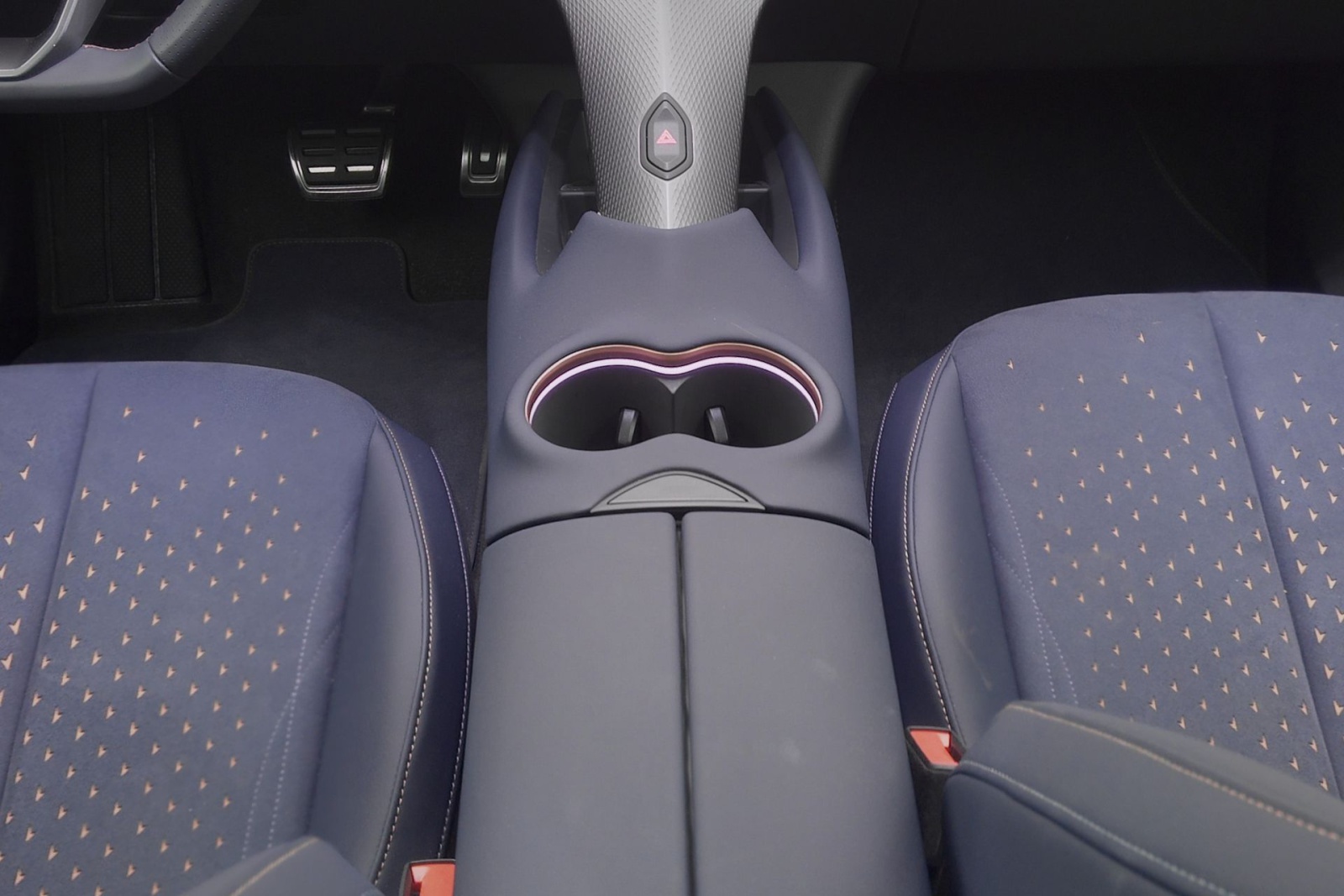 CUPRA Tavascan Type 9 77 kWh Adrenaline-image-8